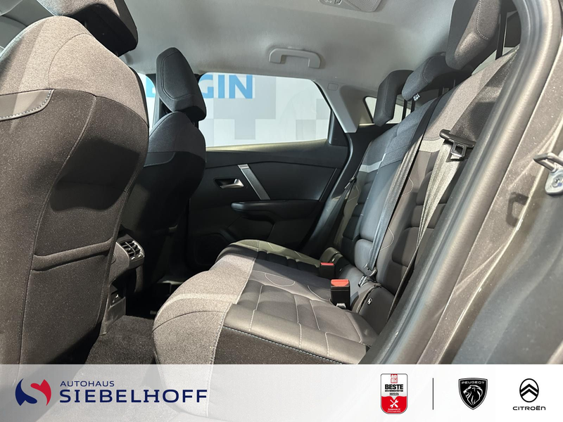 Citroen C4 Shine PureTech 130 EAT8 — photo 9