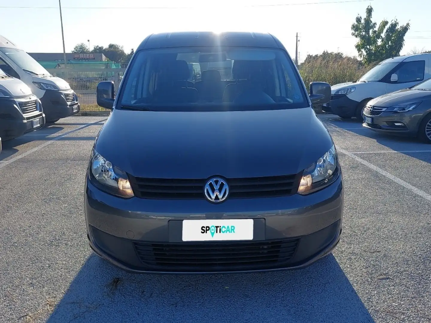 Volkswagen Caddy 3ªs. Tour. 2ª - Caddy 1.6 TDI 102 CV 5p. Comfortli Grigio - 2