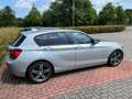 BMW 114 i Upgrade Edition Grey - thumbnail 2