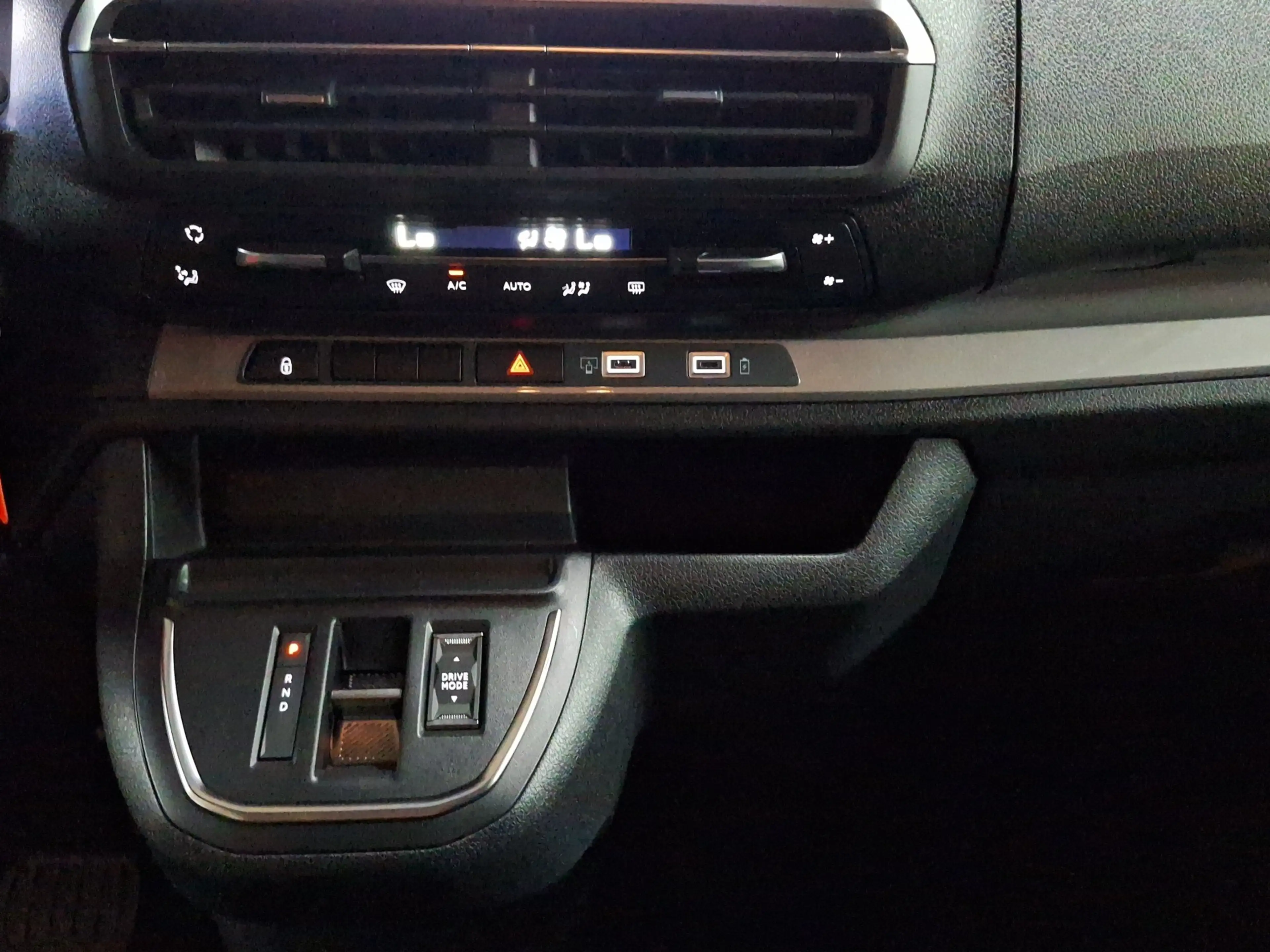 Opel Zafira Life 2.2 Edition M AHK*Klimap.*SHZ*CARPLAY — photo 14