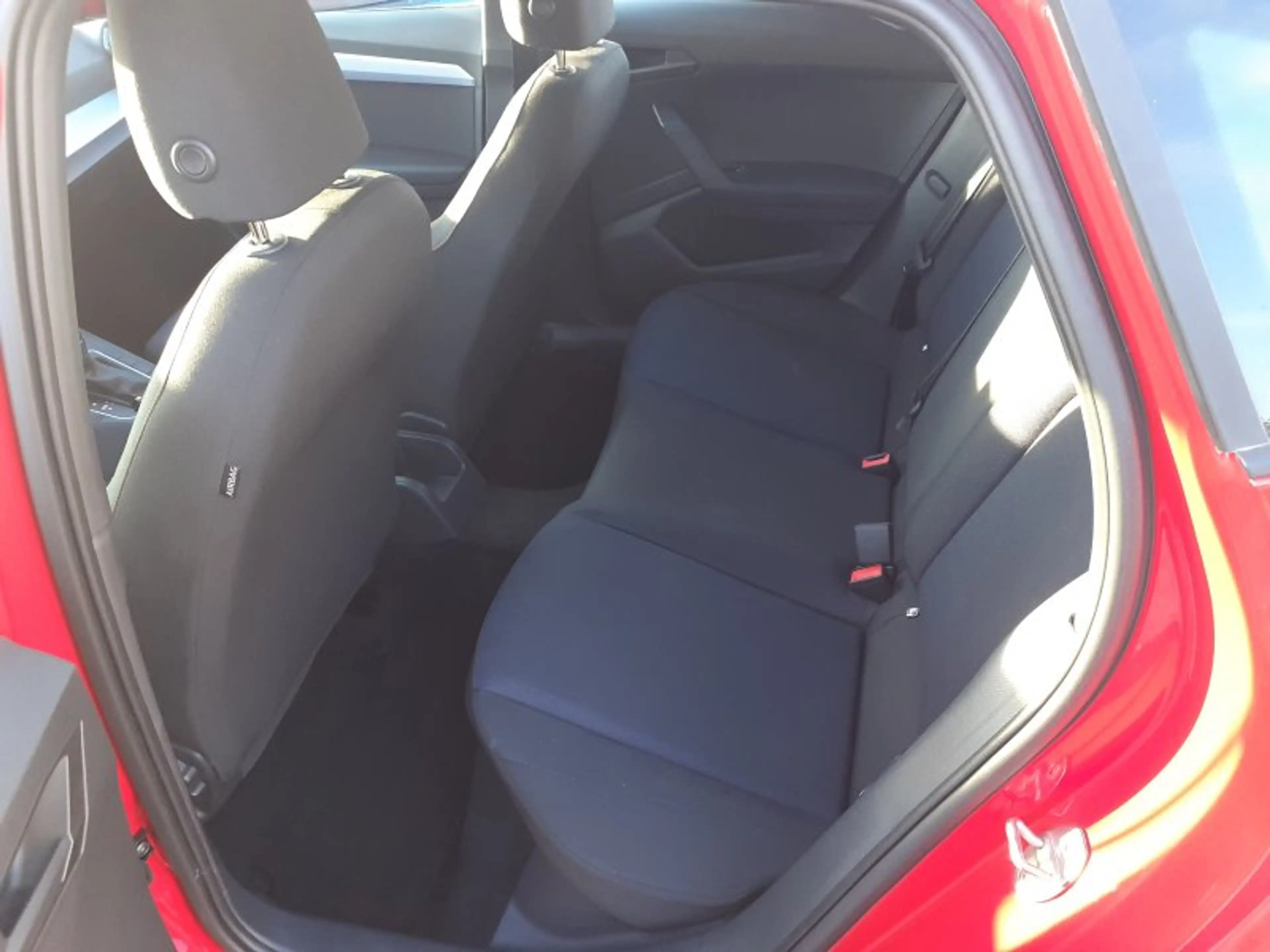SEAT Ibiza 1.0 TSI FR Navi DAB — photo 5