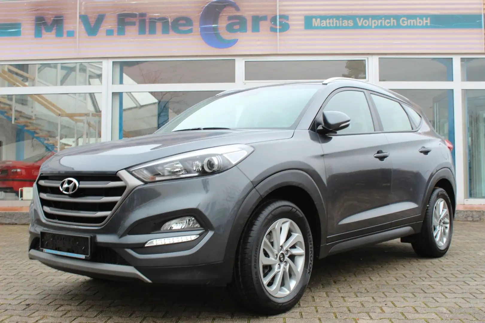 Hyundai TUCSON blue Trend 2WD Gris - 1