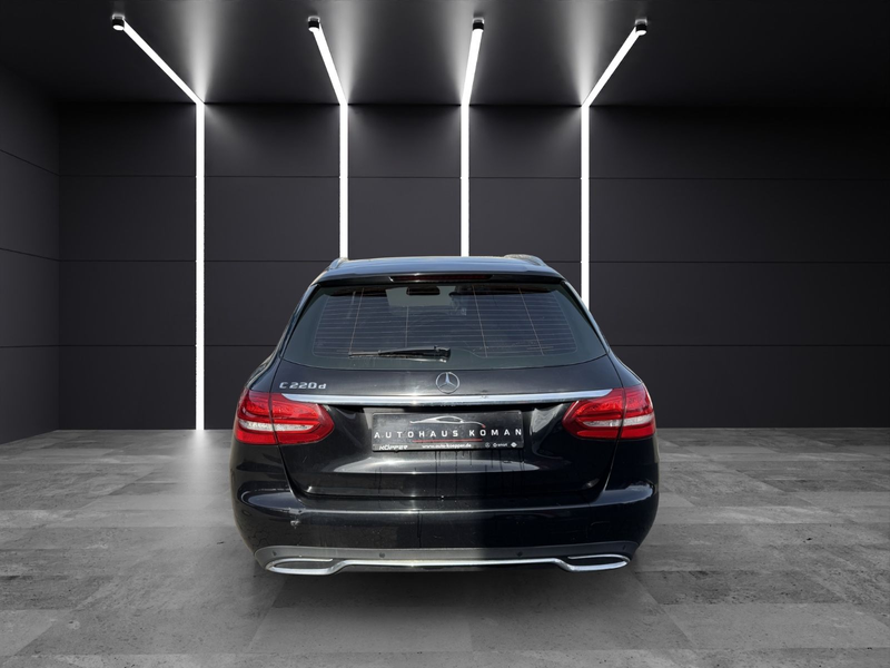 Mercedes-Benz C 220 C220d Avantgarde*AUTOM.*AHK*AMG FELGEN*PANORAMA* — photo 6