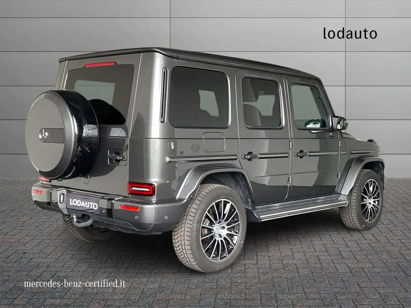 Mercedes-Benz G 350 G 350 d S.W. Premium Grijs - 2