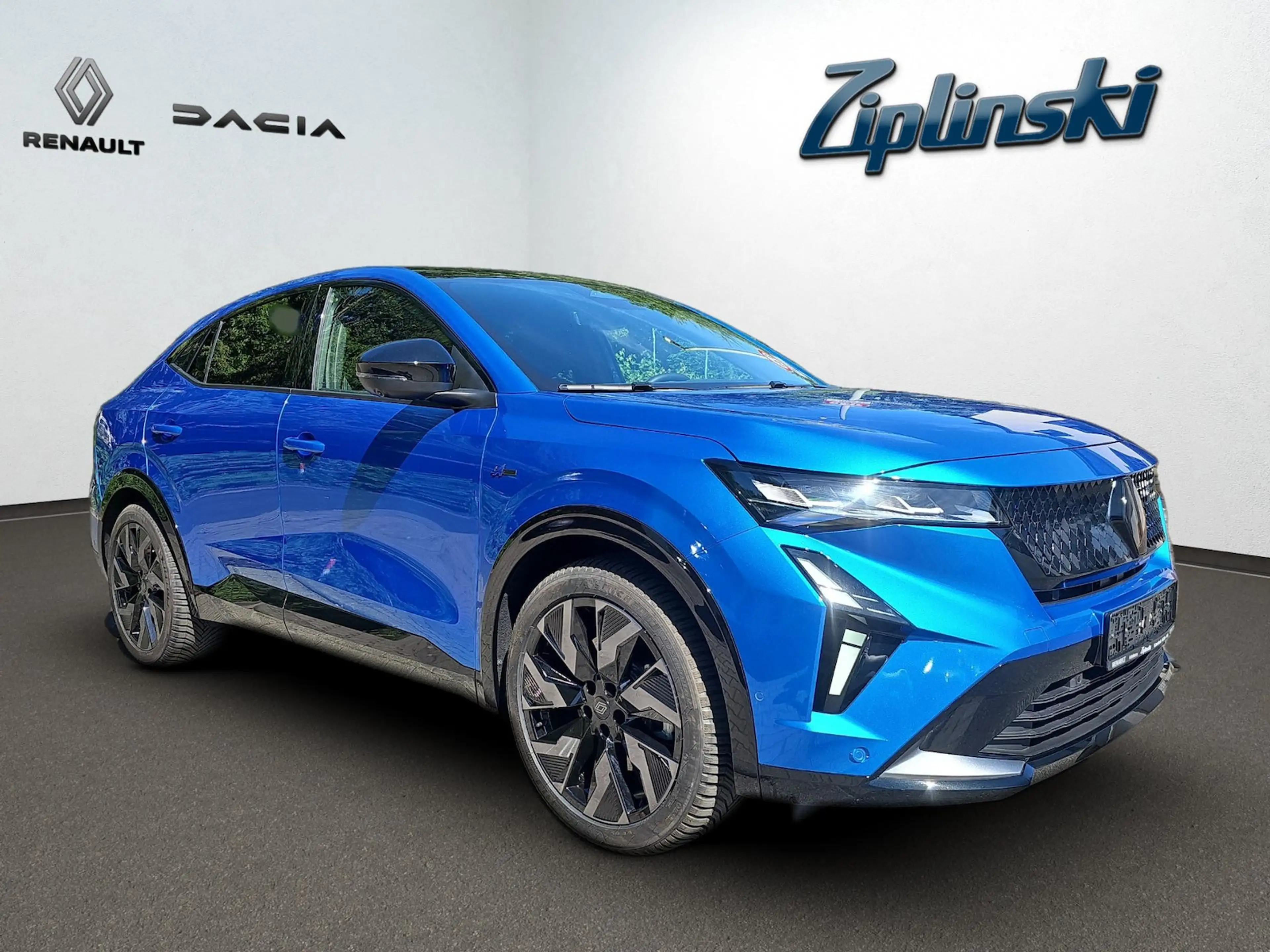 Renault Rafale 300 E-Tech Plug-in Hybrid 4x4 Esp. Alpine — photo 3
