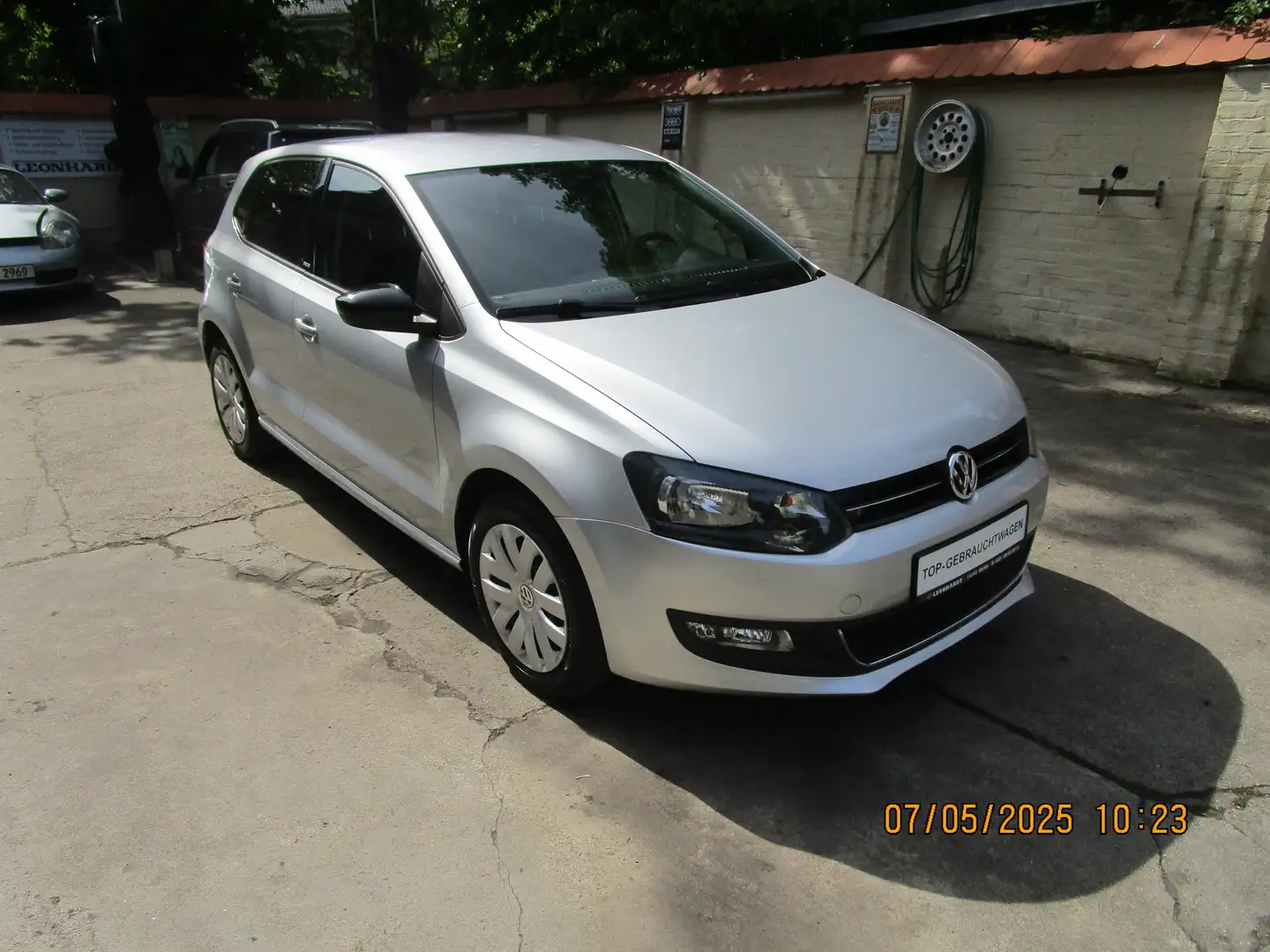 Volkswagen Polo 1.4 Style Silber - 2