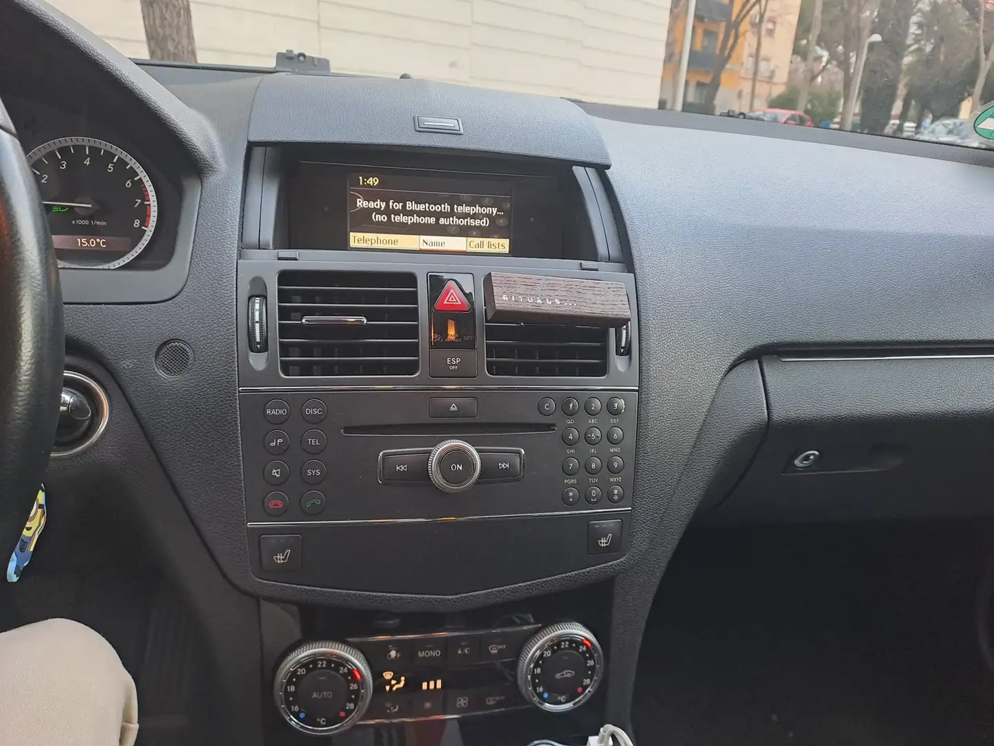 Mercedes-Benz 180 Negro - 1