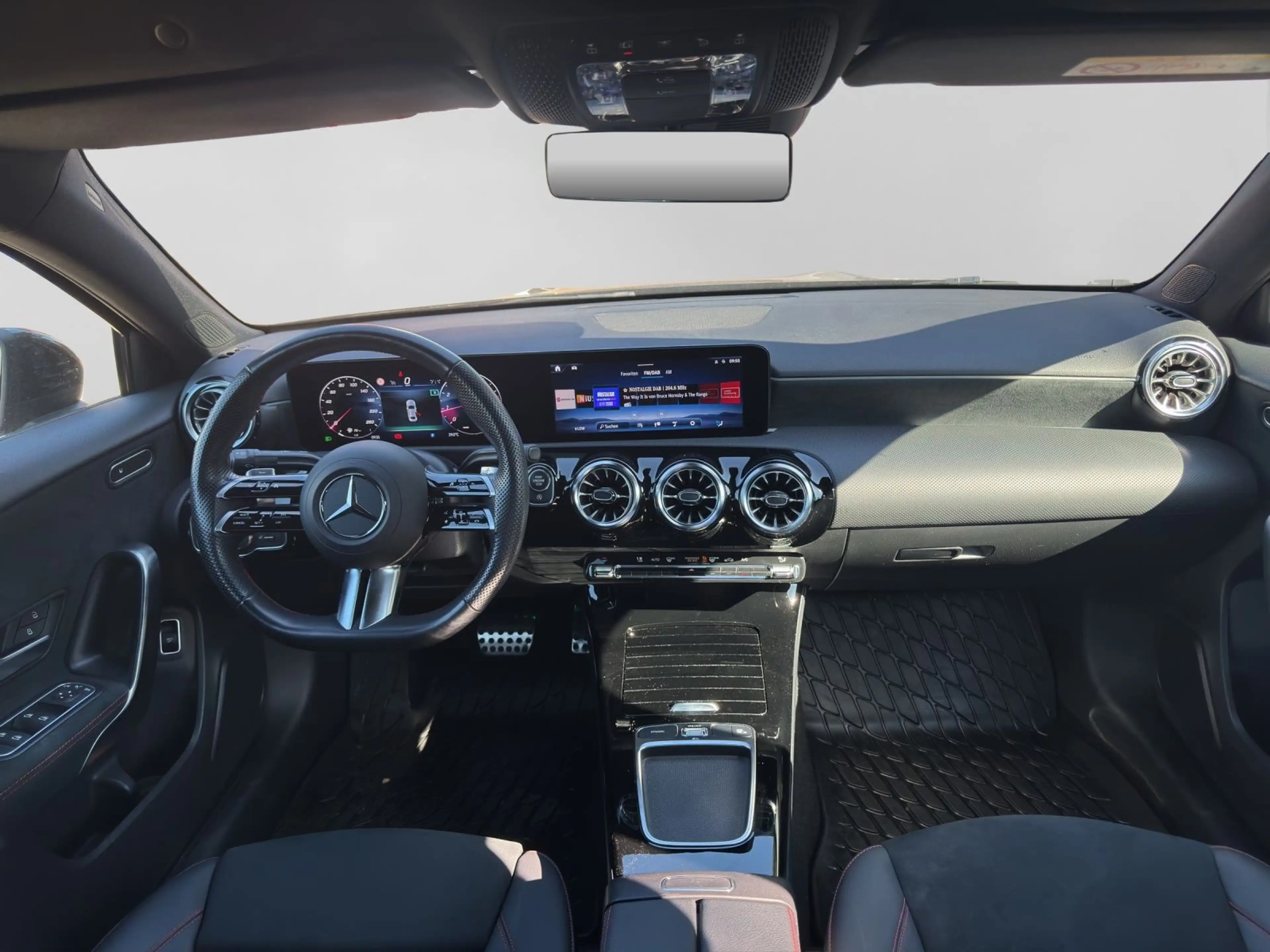 Mercedes-Benz A 250 Lim 4Matic AMG LINE LM19 KAMERA LED — photo 5