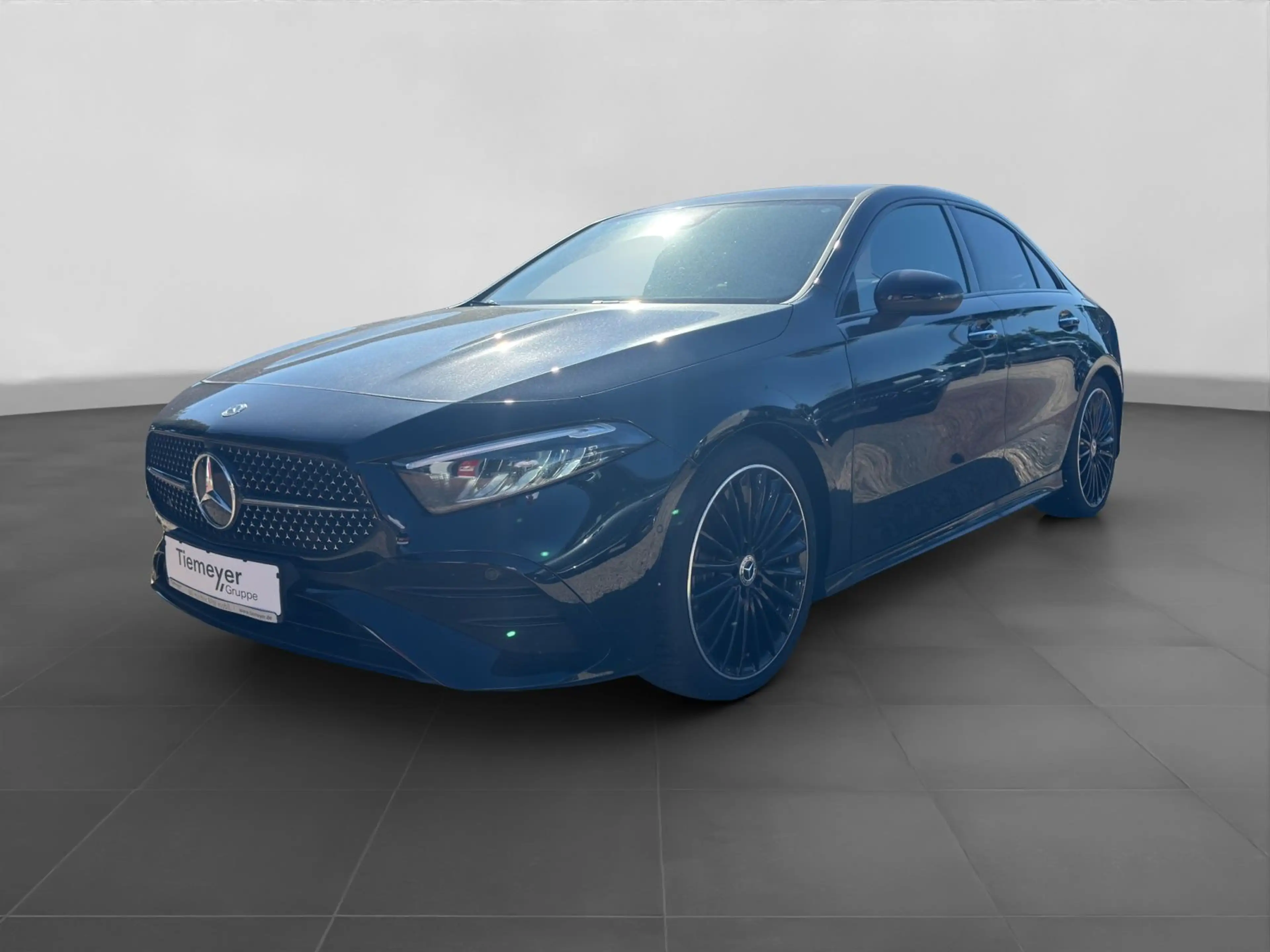 Mercedes-Benz A 250 Lim 4Matic AMG LINE LM19 KAMERA LED — photo 2