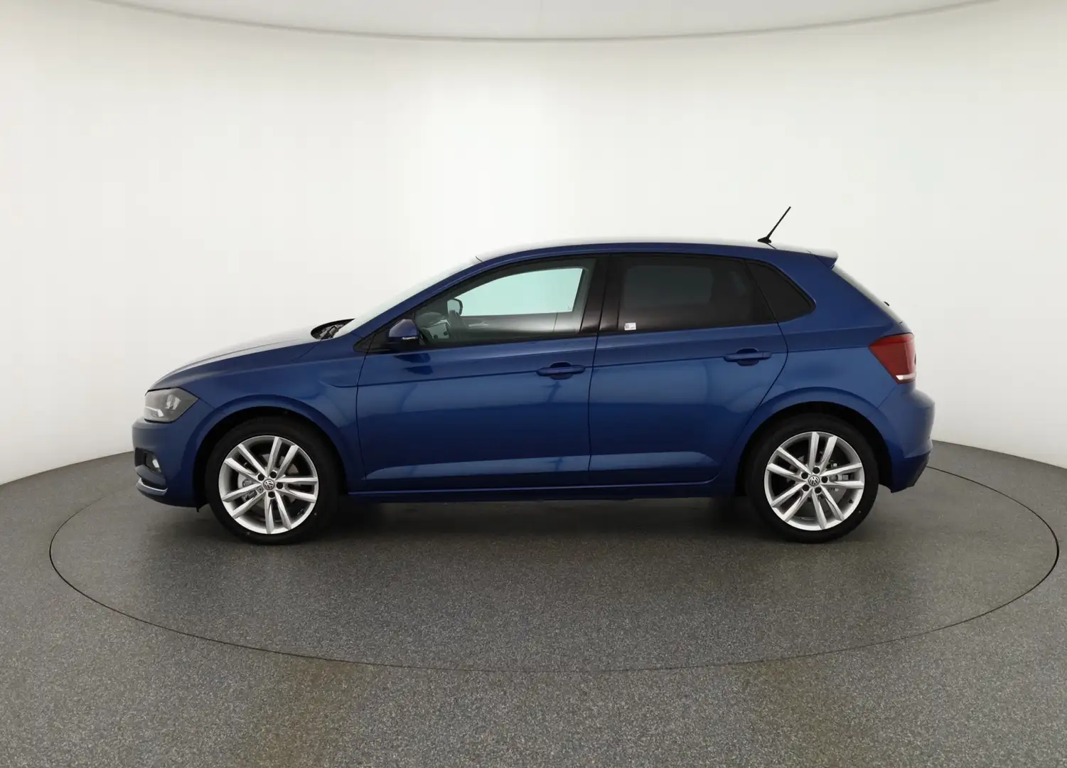 Volkswagen Polo 1.0 TSI Highline Bluetooth Sitzheizung PDC Blauw - 2