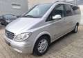 Mercedes-Benz Viano Fun 3.0 CDI lang/Automatik/Ahk. Plateado - thumbnail 2