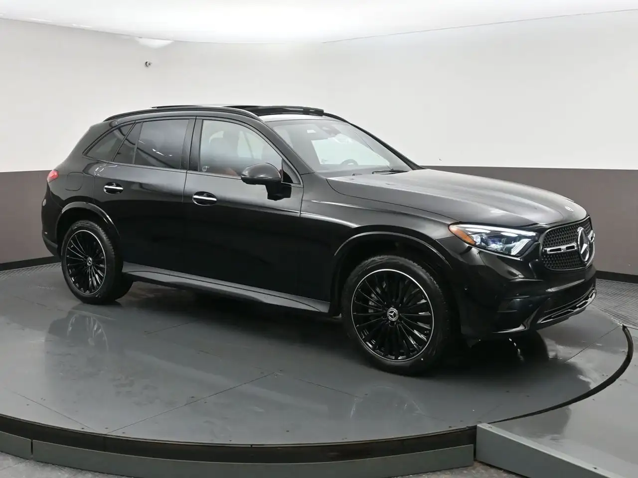 2026 Mercedes-Benz GLC
