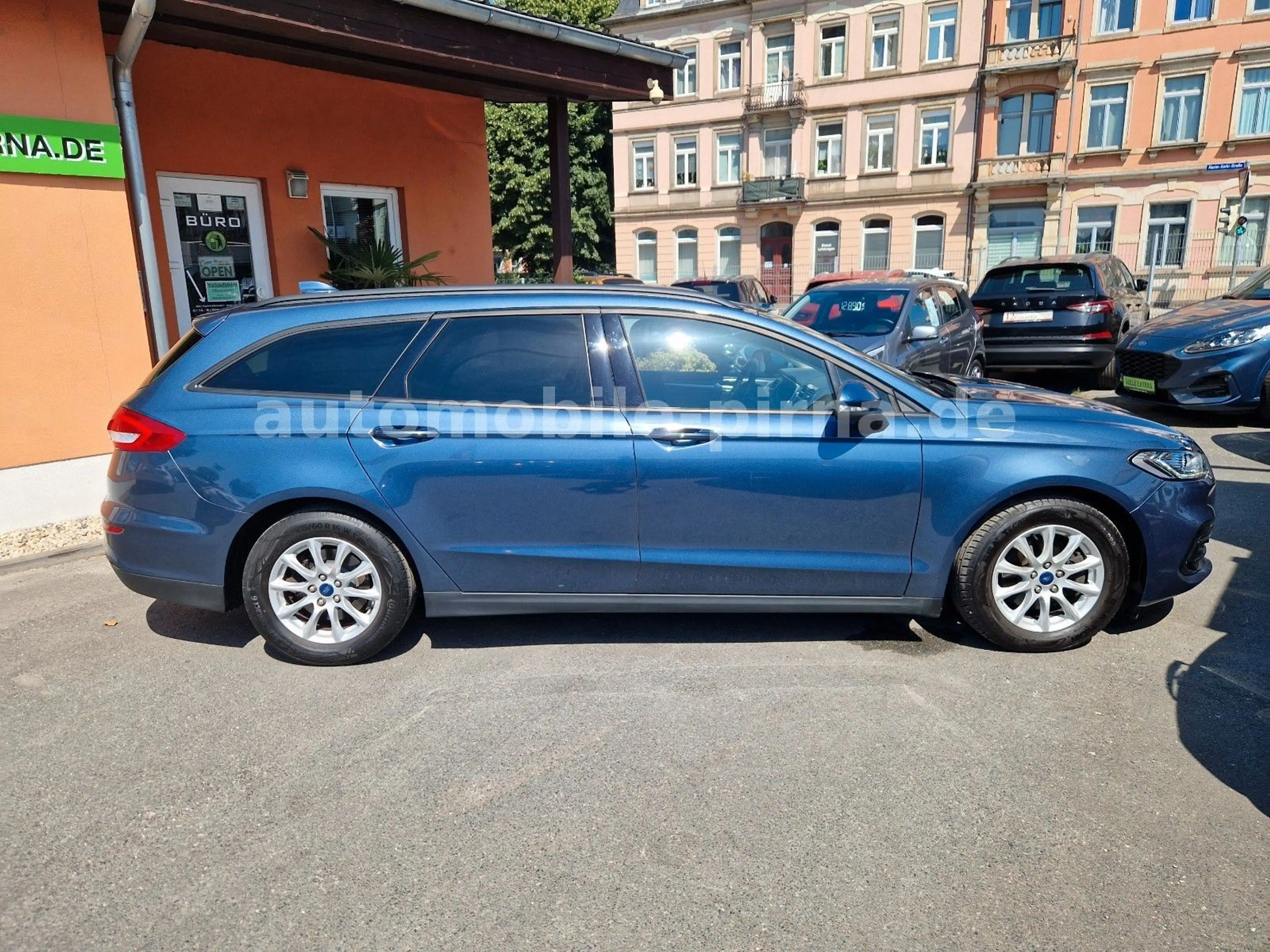 Ford Mondeo Turnier 2.0EcoBlue AUTOMATIK+NAVI/CAM/LED — photo 4