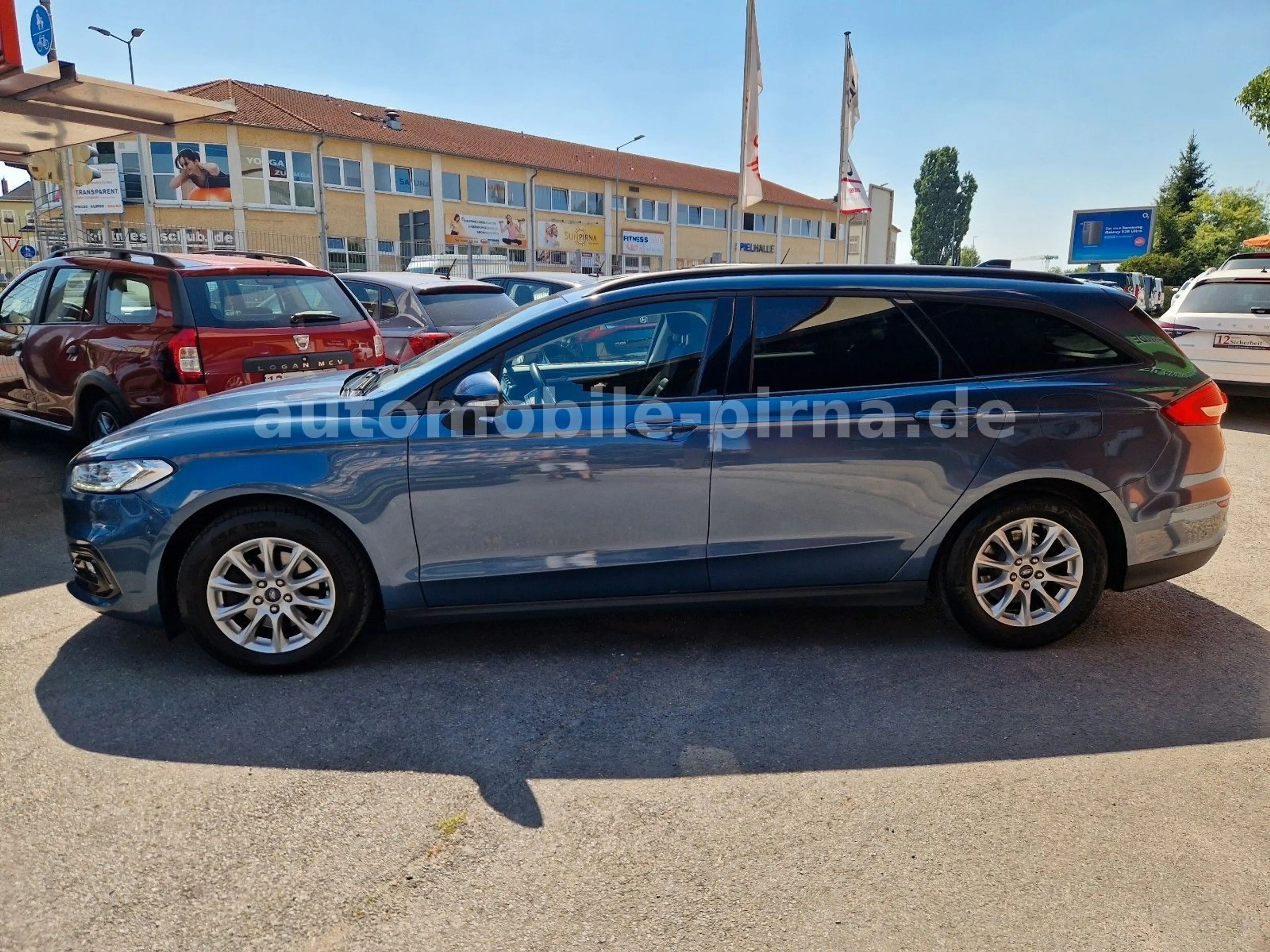 Ford Mondeo Turnier 2.0EcoBlue AUTOMATIK+NAVI/CAM/LED — photo 8