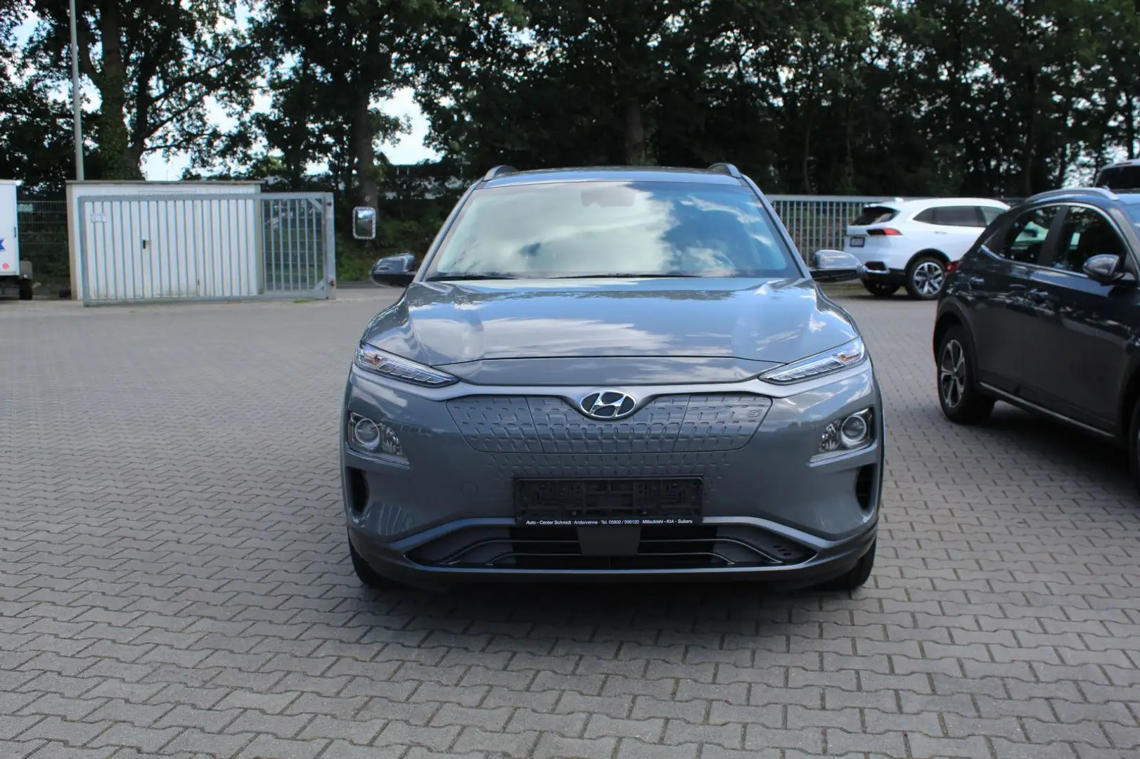 Hyundai KONA Elektro 2WD Grau - 2