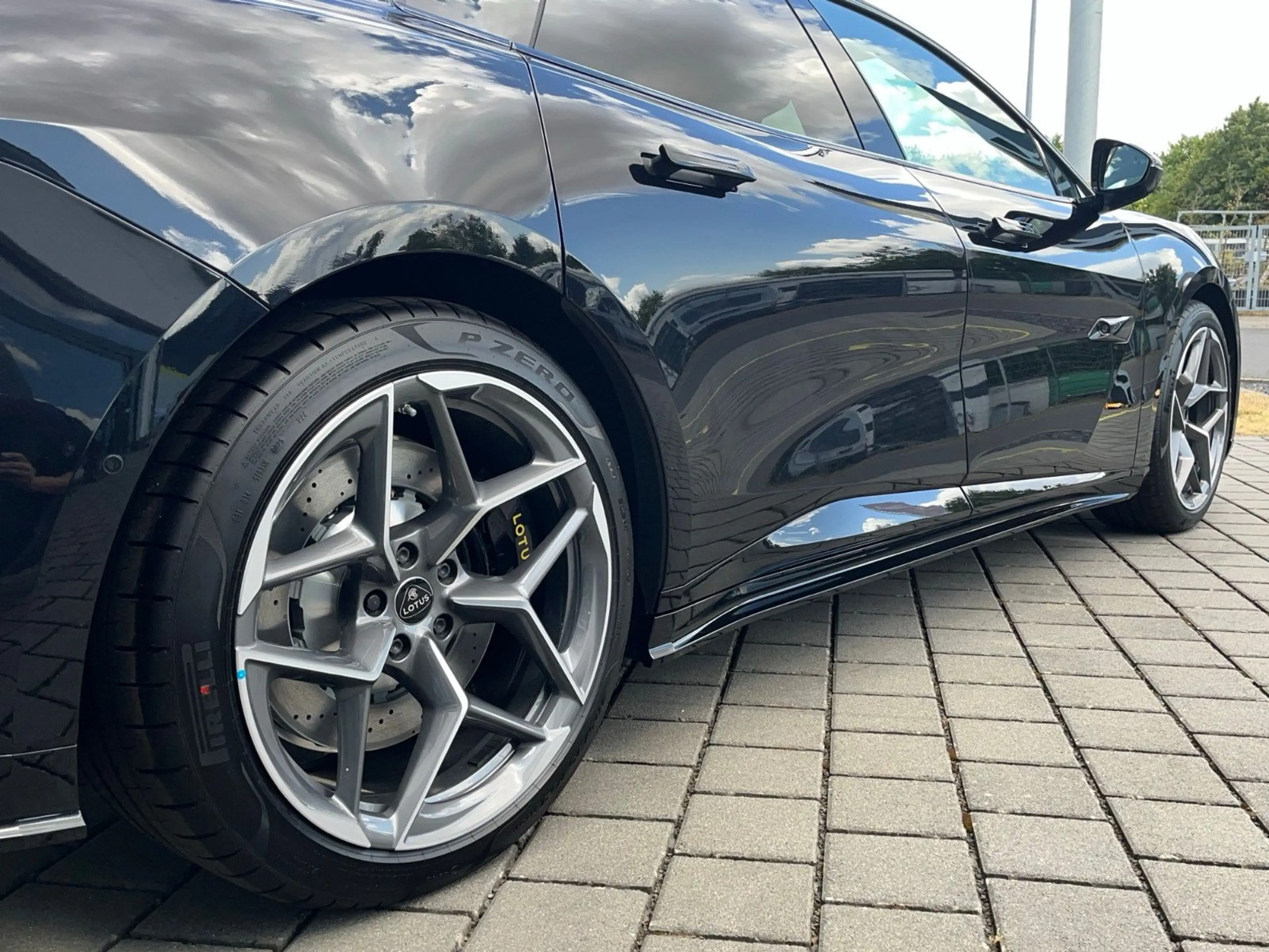 Lotus Emeya 600 GT SE *Lotus am Ring by Komo-Tec* — photo 8