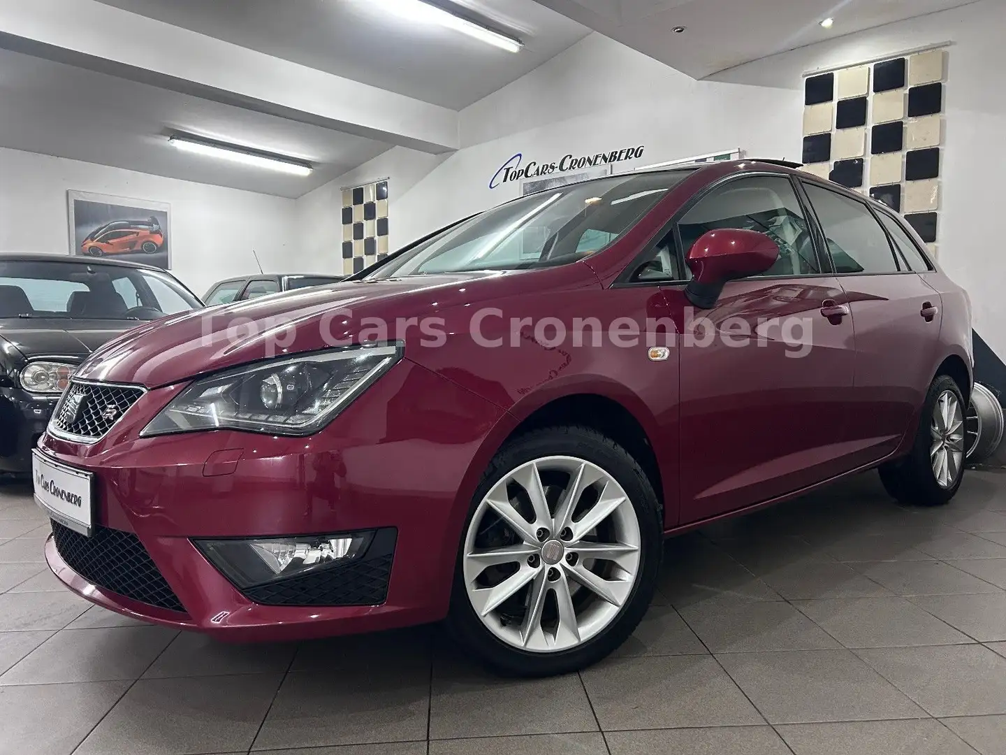 SEAT Ibiza 1.4 TSI FR*Autom.*Leder*Pano*AHK*Bi-Xenon* Rot - 2
