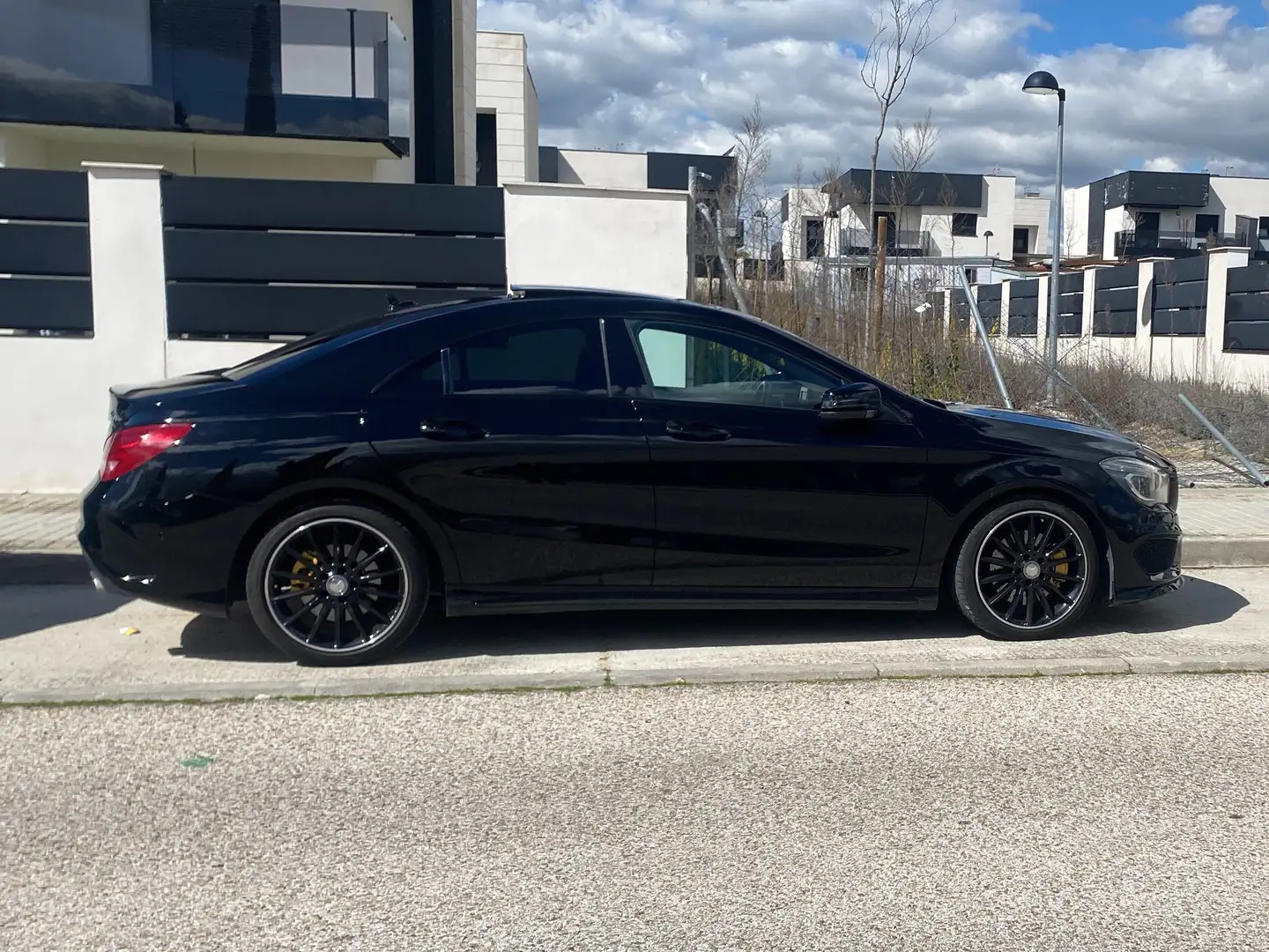 Mercedes-Benz CLA 250 Sport 4M 7G-DCT Negru - 2