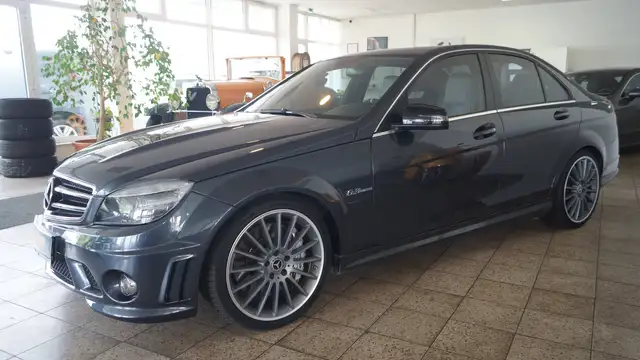 Mercedes-Benz C 63 AMG C 63 AMG (204.077)