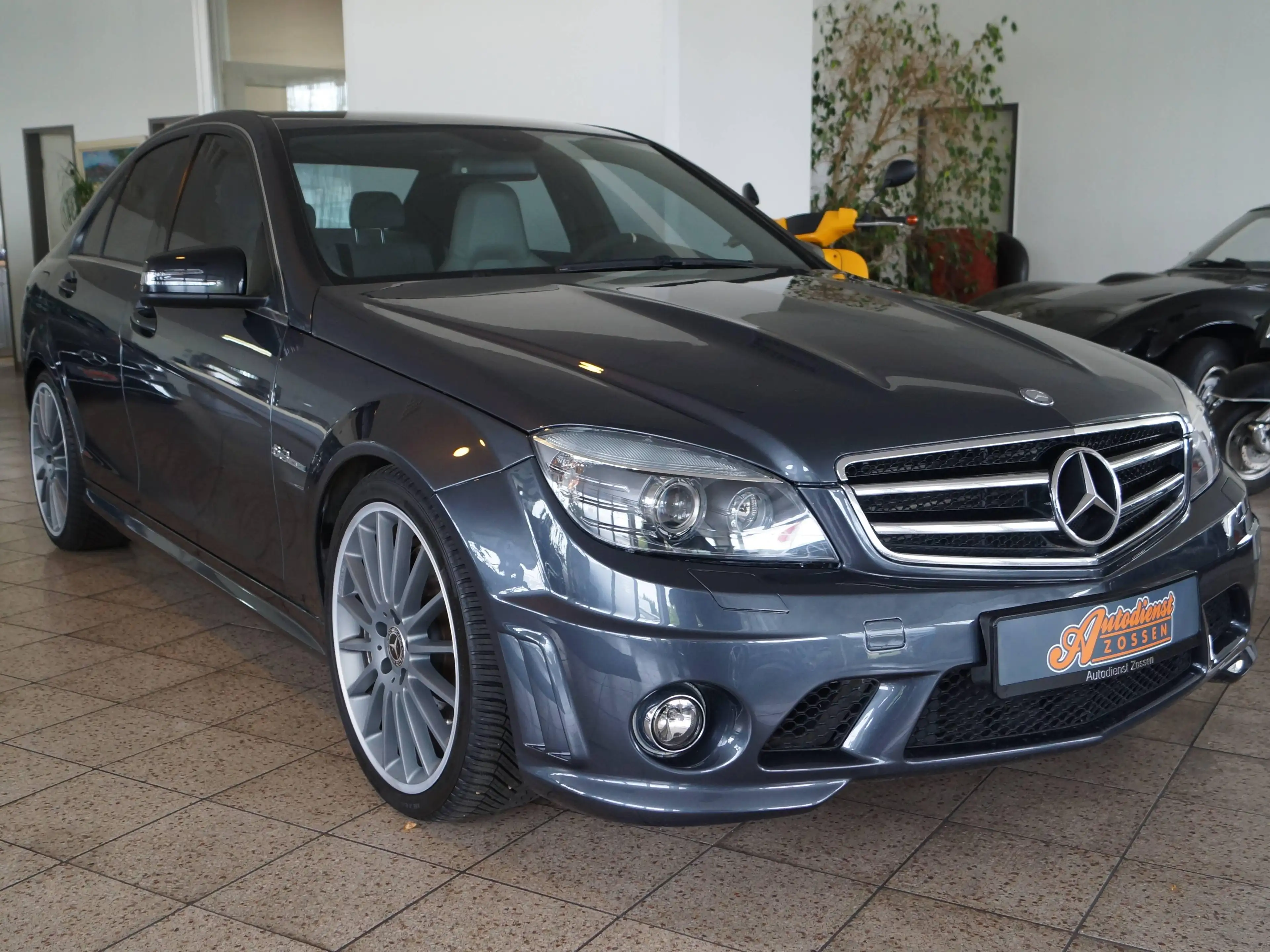 Mercedes-Benz C 63 AMG C 63 AMG (204.077) — photo 3