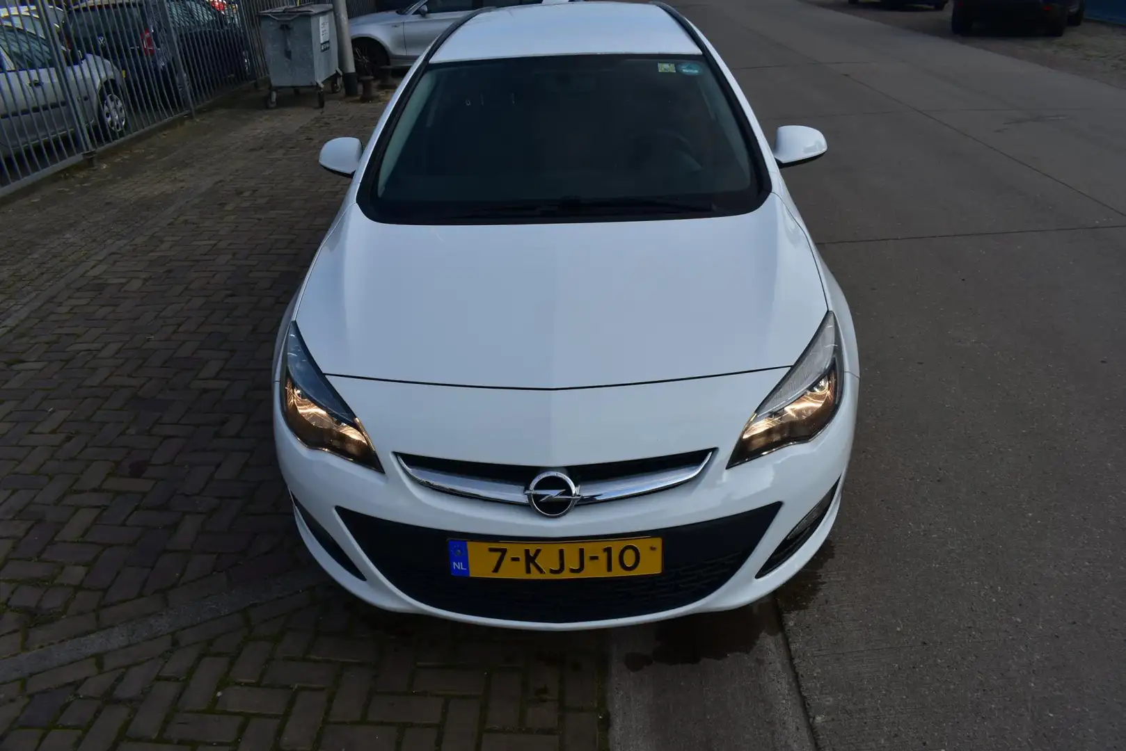 Opel Astra Sports Tourer 1.7 CDTi Business + Blanc - 2