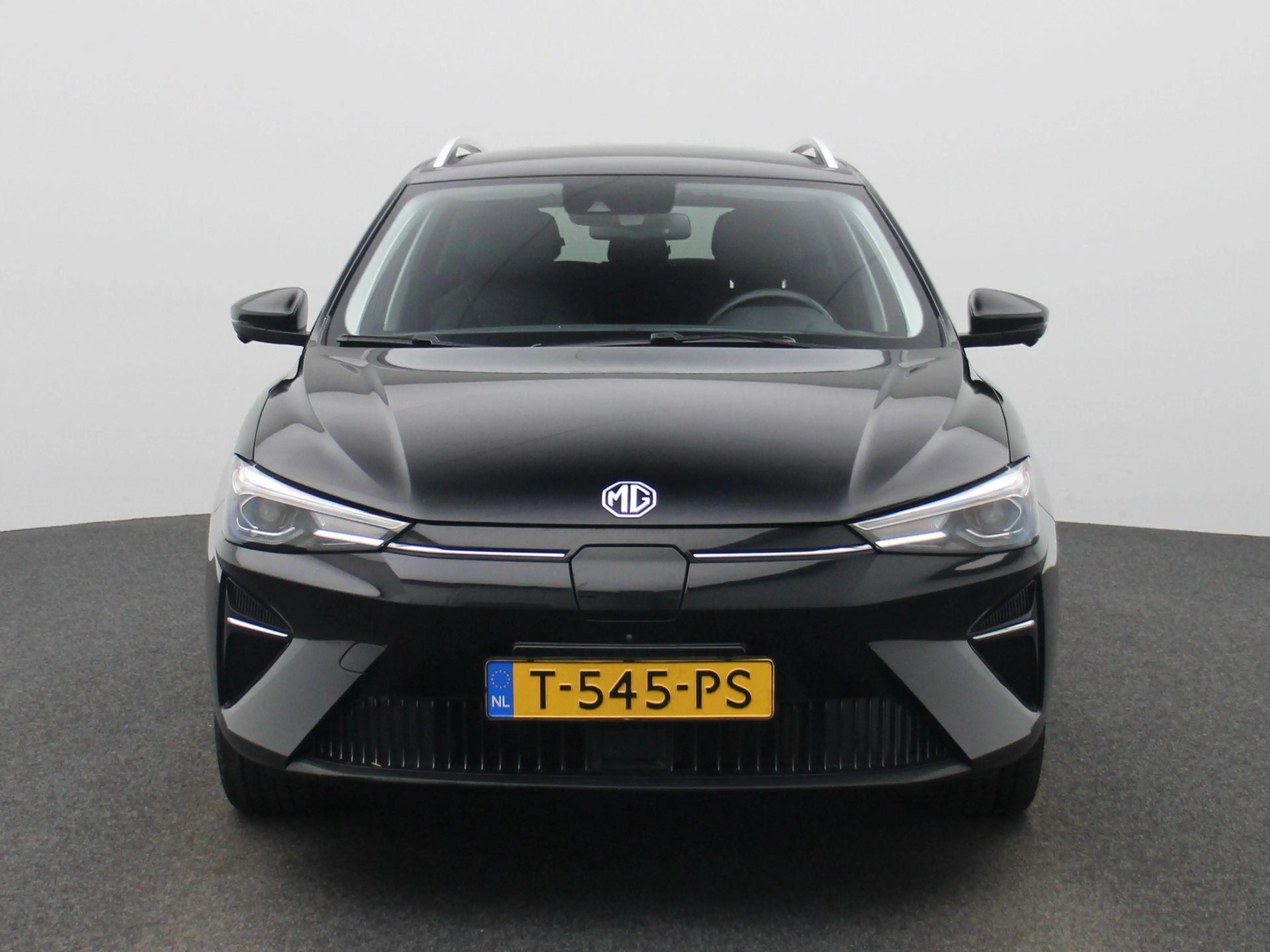 MG MG5 Electric Long Range Luxury 61 kWh — photo 3