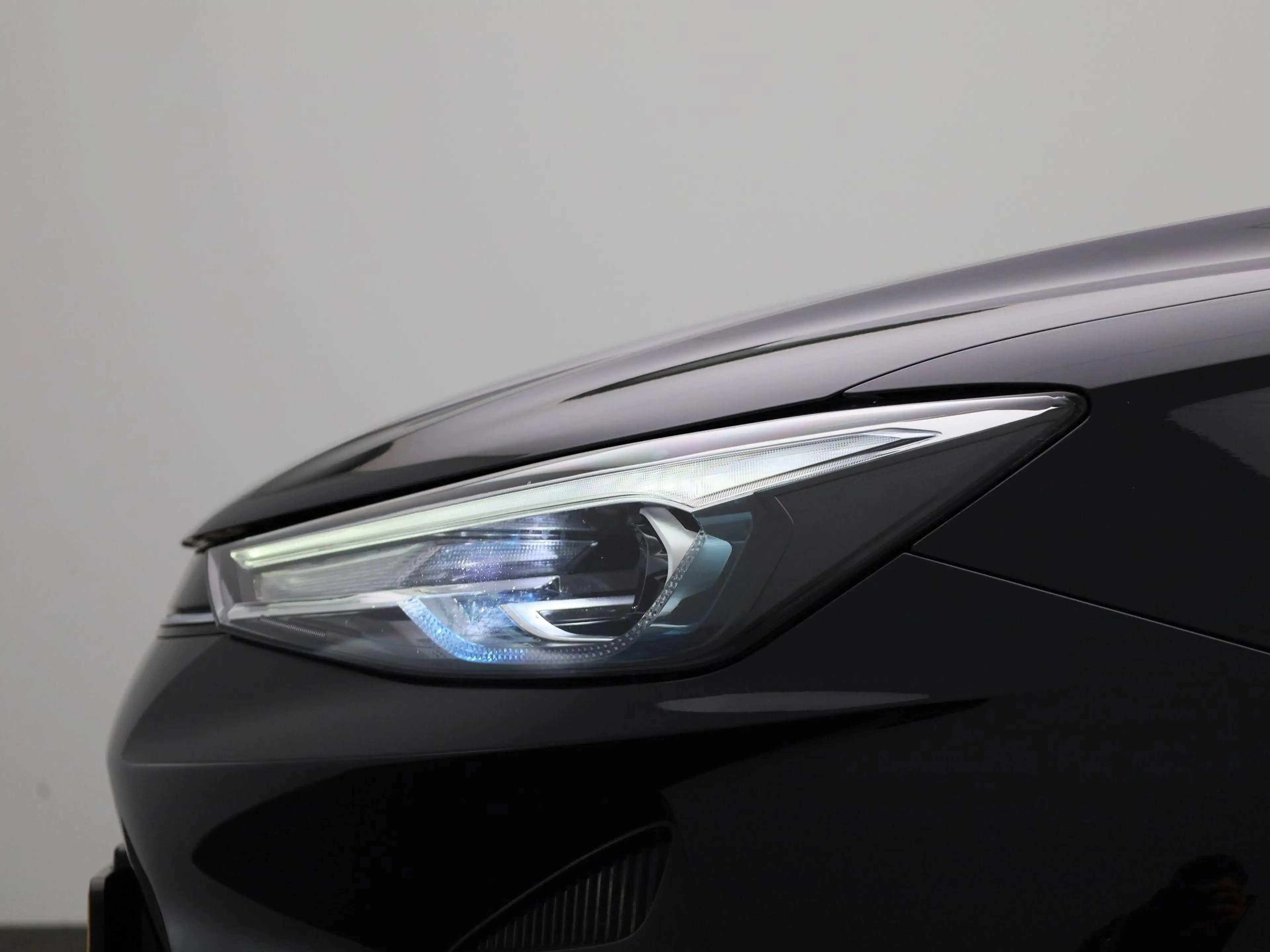 MG MG5 Electric Long Range Luxury 61 kWh — photo 15
