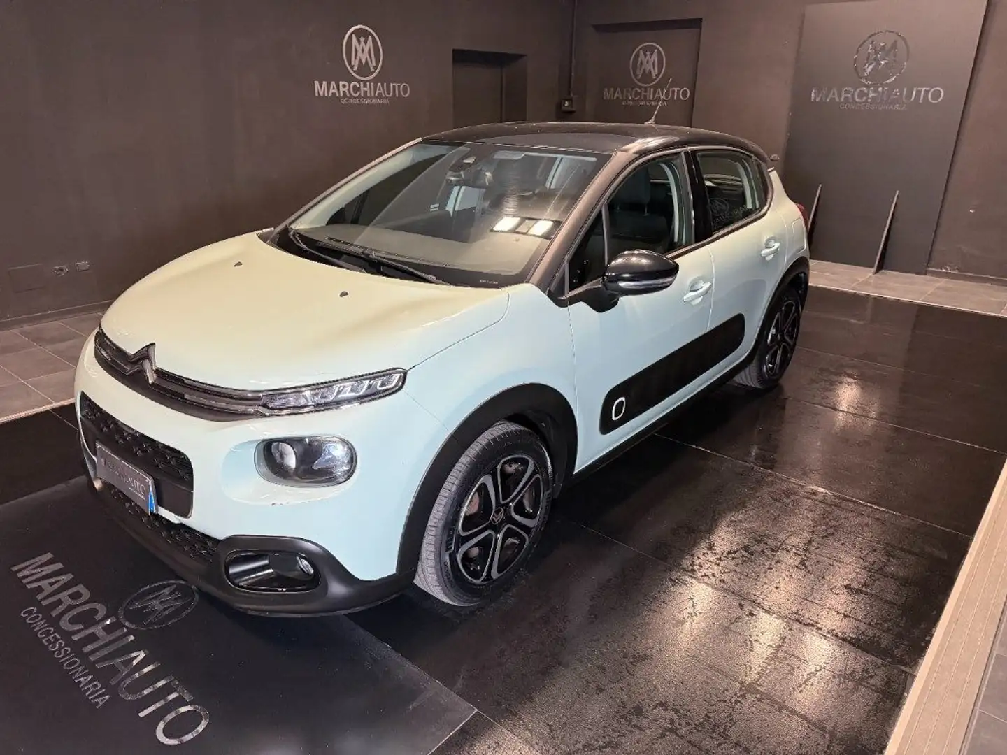 Citroen C3 PureTech 82 Shine Groen - 1