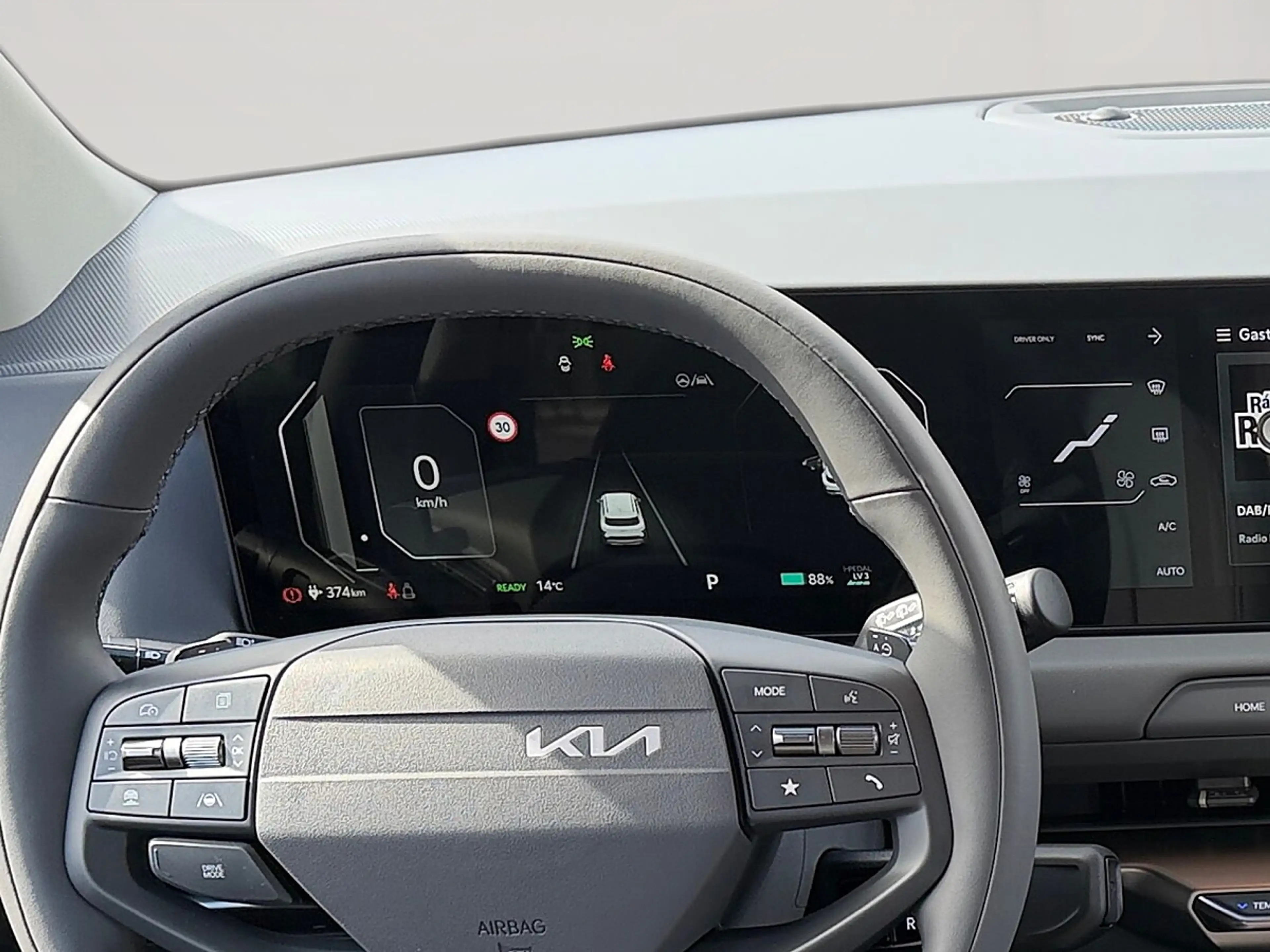 Kia EV2 4S FWD 61kWh Air *prompt* — photo 12