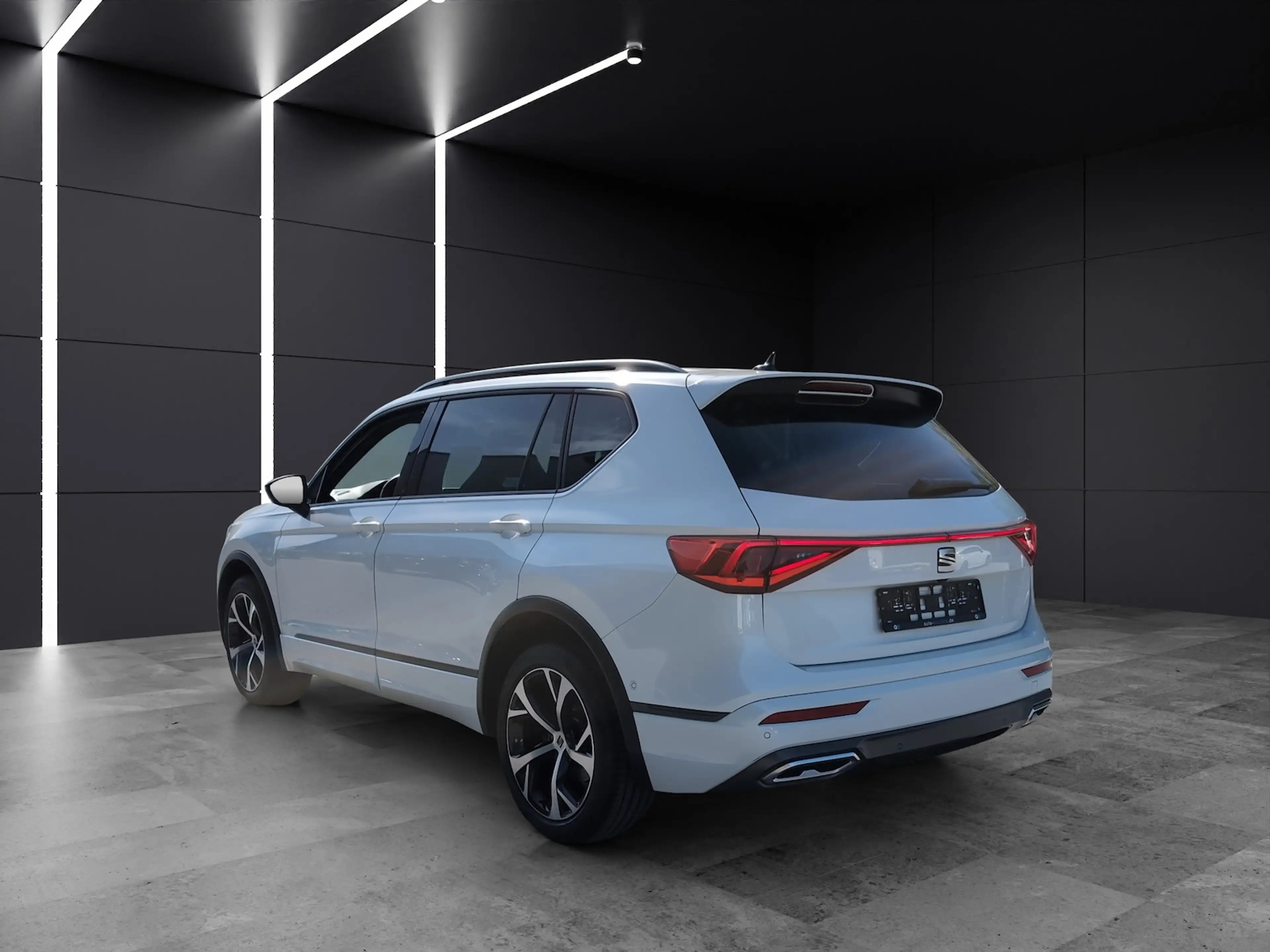 SEAT Tarraco FR *eAHK*ACC*Pano*LED*Virtual*DSG* — photo 4
