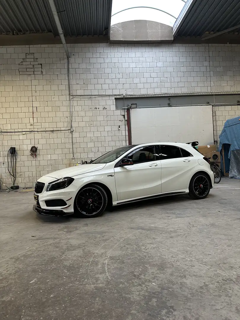 Mercedes-Benz A 180 Ambition AMG pakket.  Inruilen mogelijk! Wit - 1