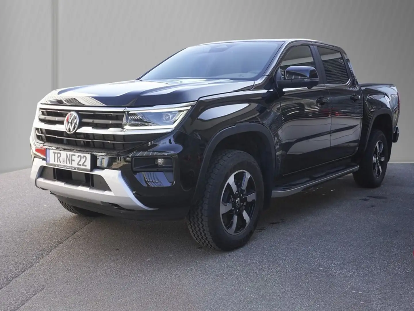 Volkswagen Amarok 2,0 TDi Doppelkabine Automatik Style 4Motion Schwarz - 2