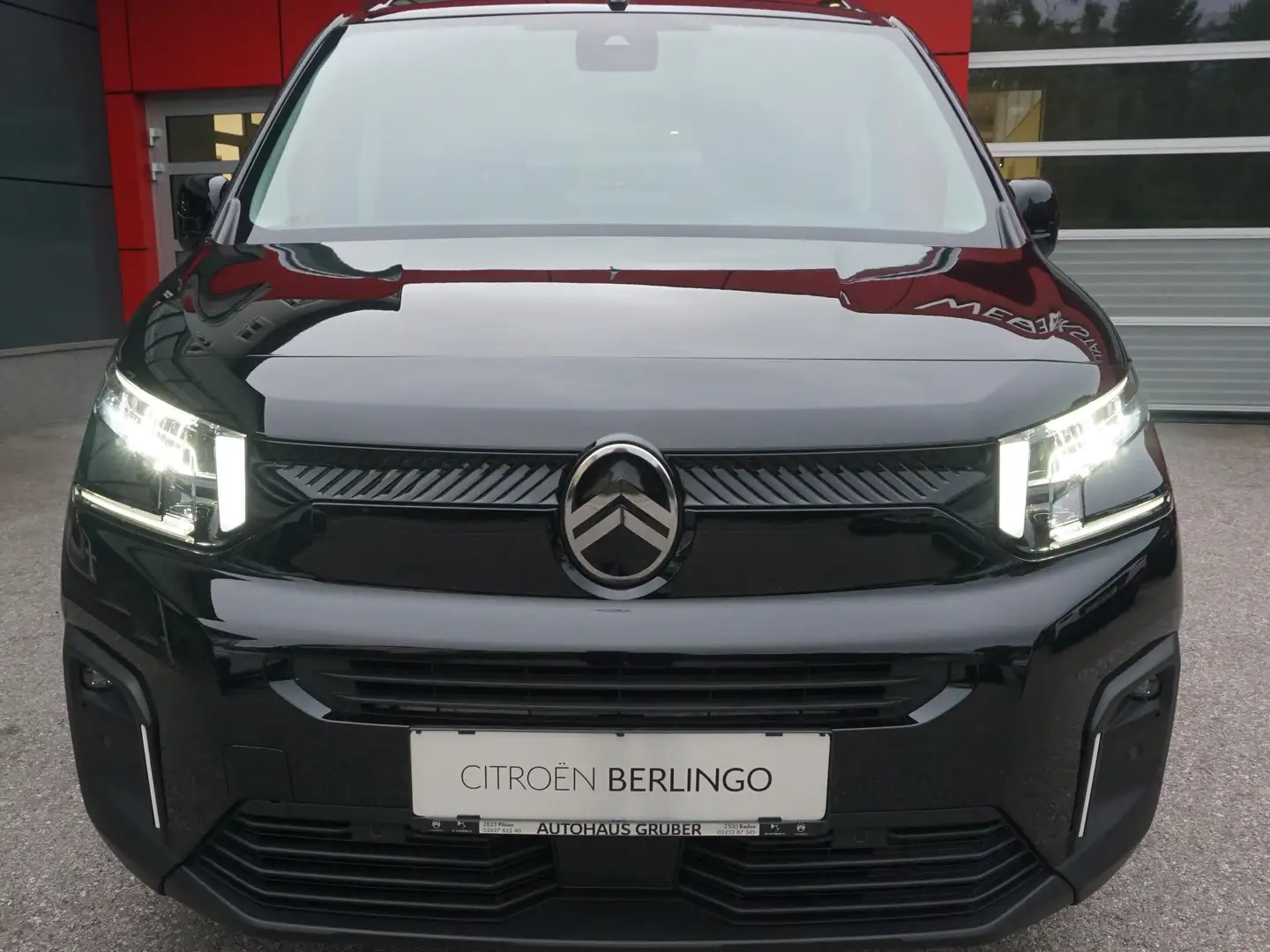 Citroen Berlingo HDi 130 EAT8 MAX M Schwarz - 2