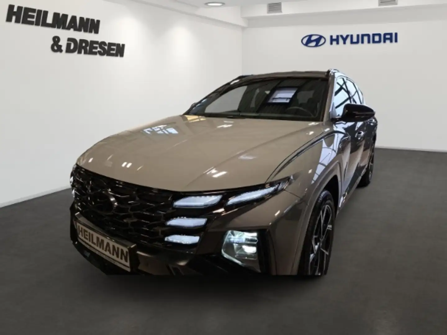 Hyundai TUCSON N-Line 1,6 Automatik/Navi/Matrix-LED/Lenkrad/Sitzh Grijs - 1
