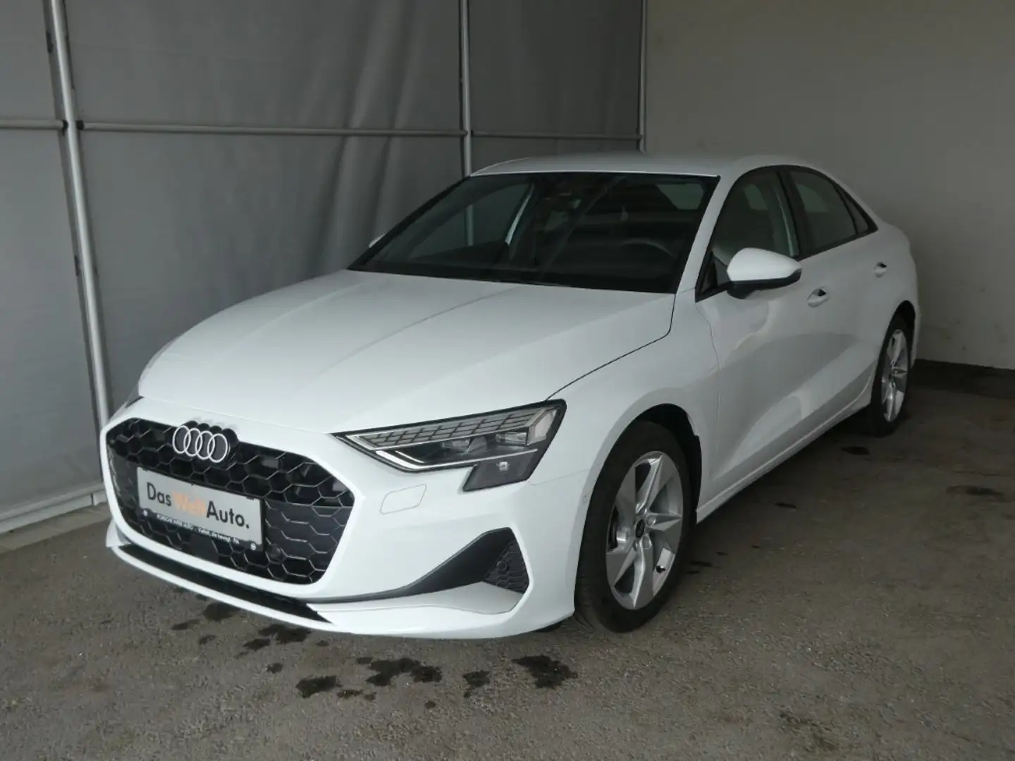 Audi A3 Limousine 35 TDI Weiß - 1
