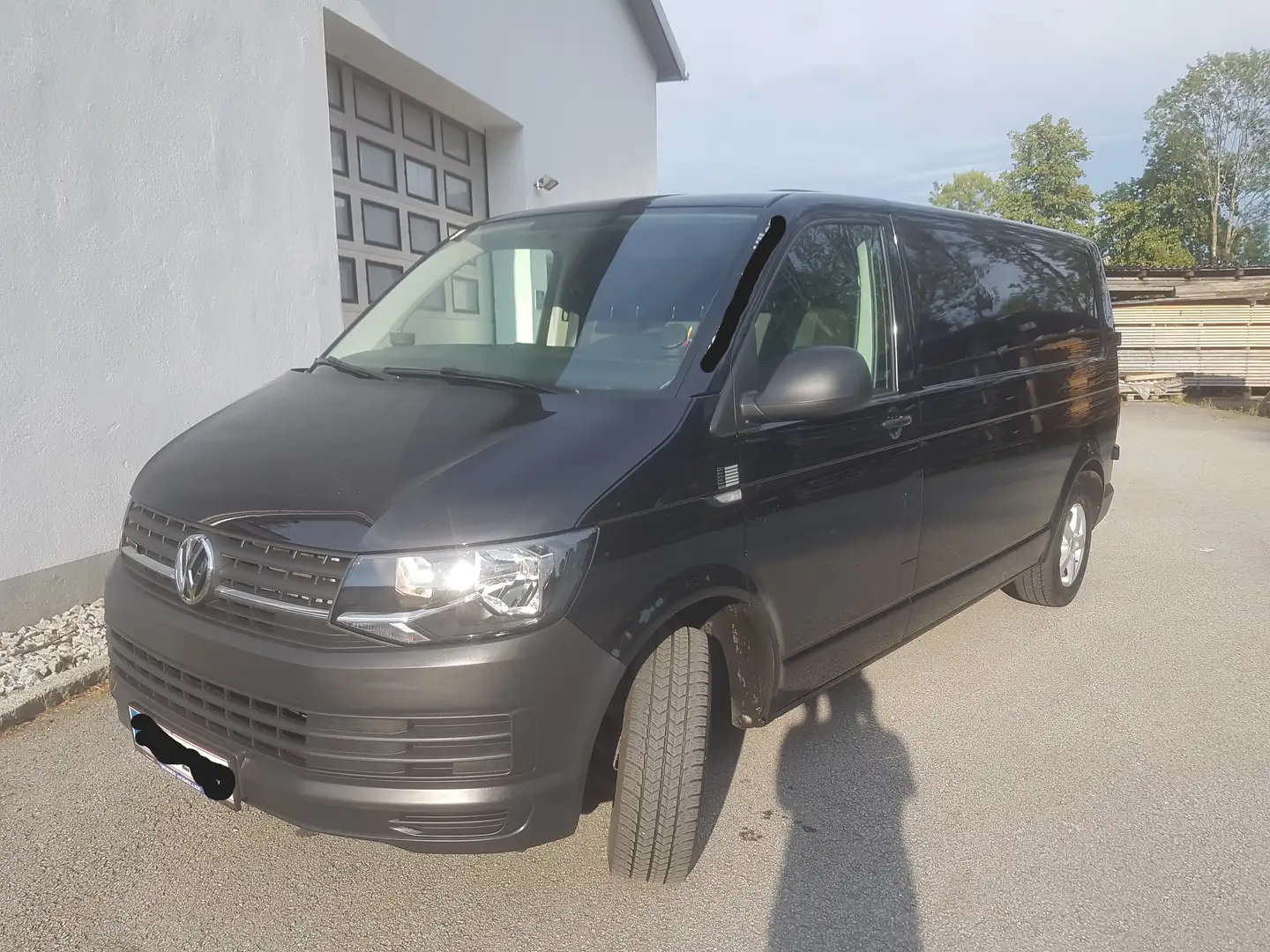 Volkswagen T6 Transporter 4Motion, langer Radstand, Flügeltüren Schwarz - 1