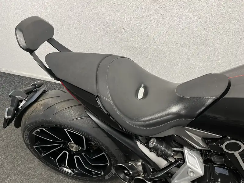 Ducati XDiavel - foto 8
