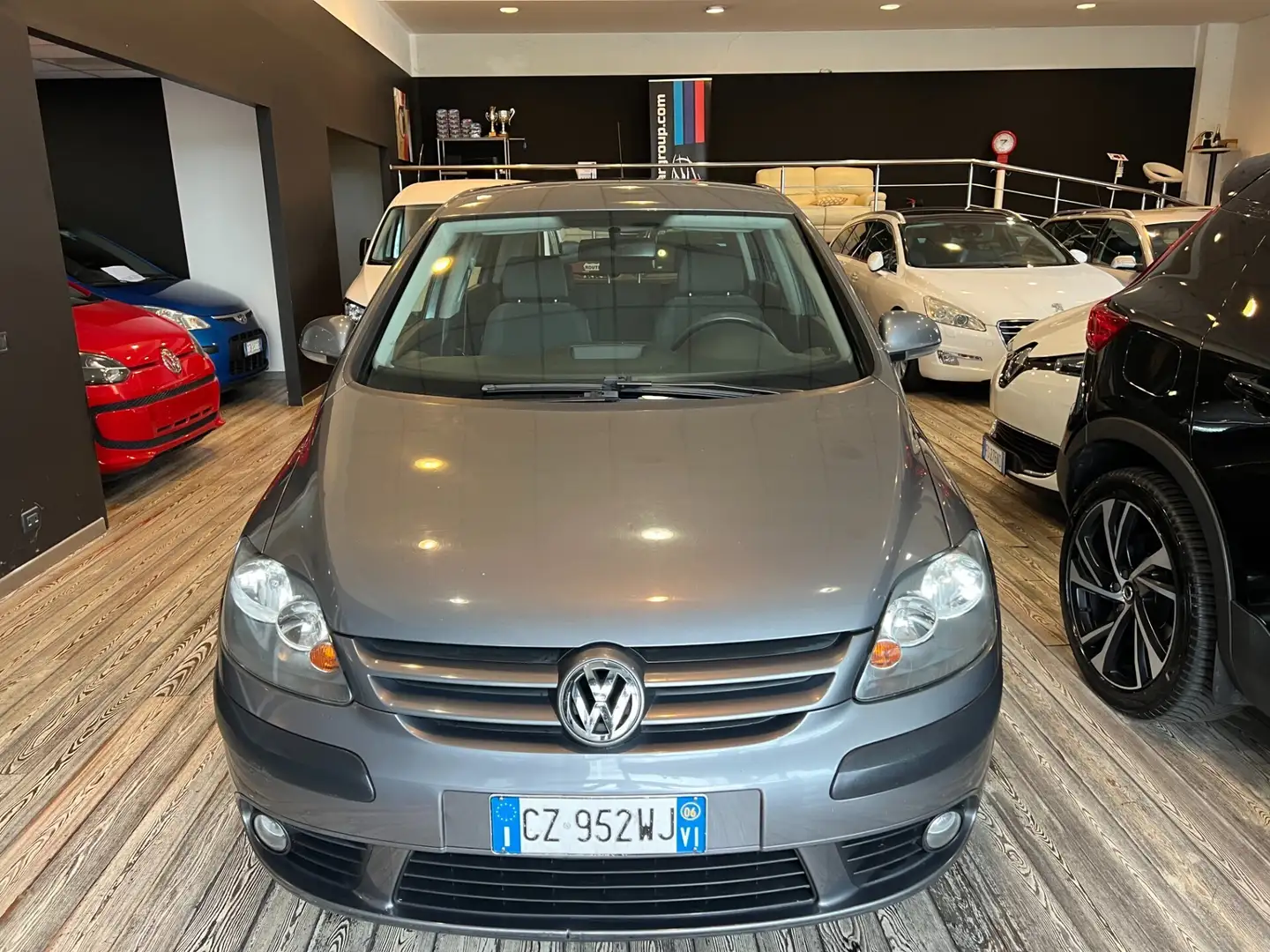 Volkswagen Golf Plus 1.9 TDI/UNICO PROPRIETARIO Gris - 2