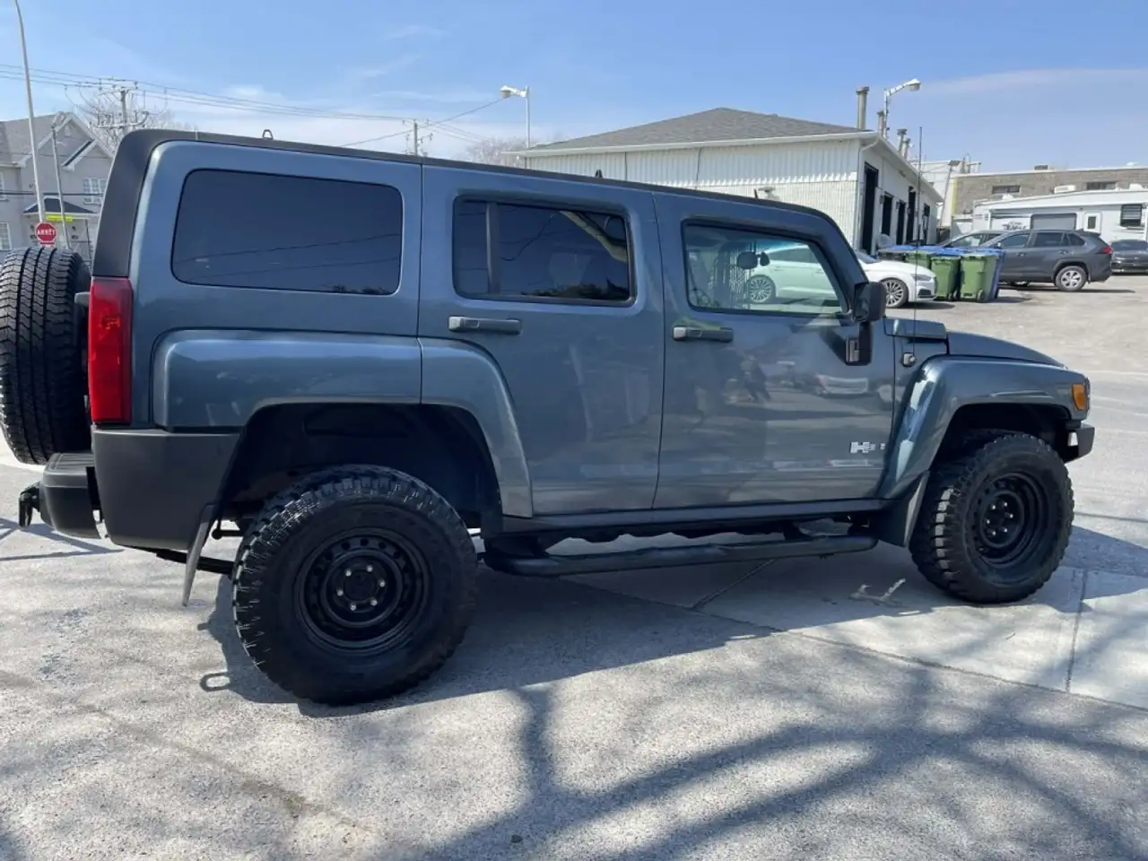 HUMMER H3 снимка HUMMER H3