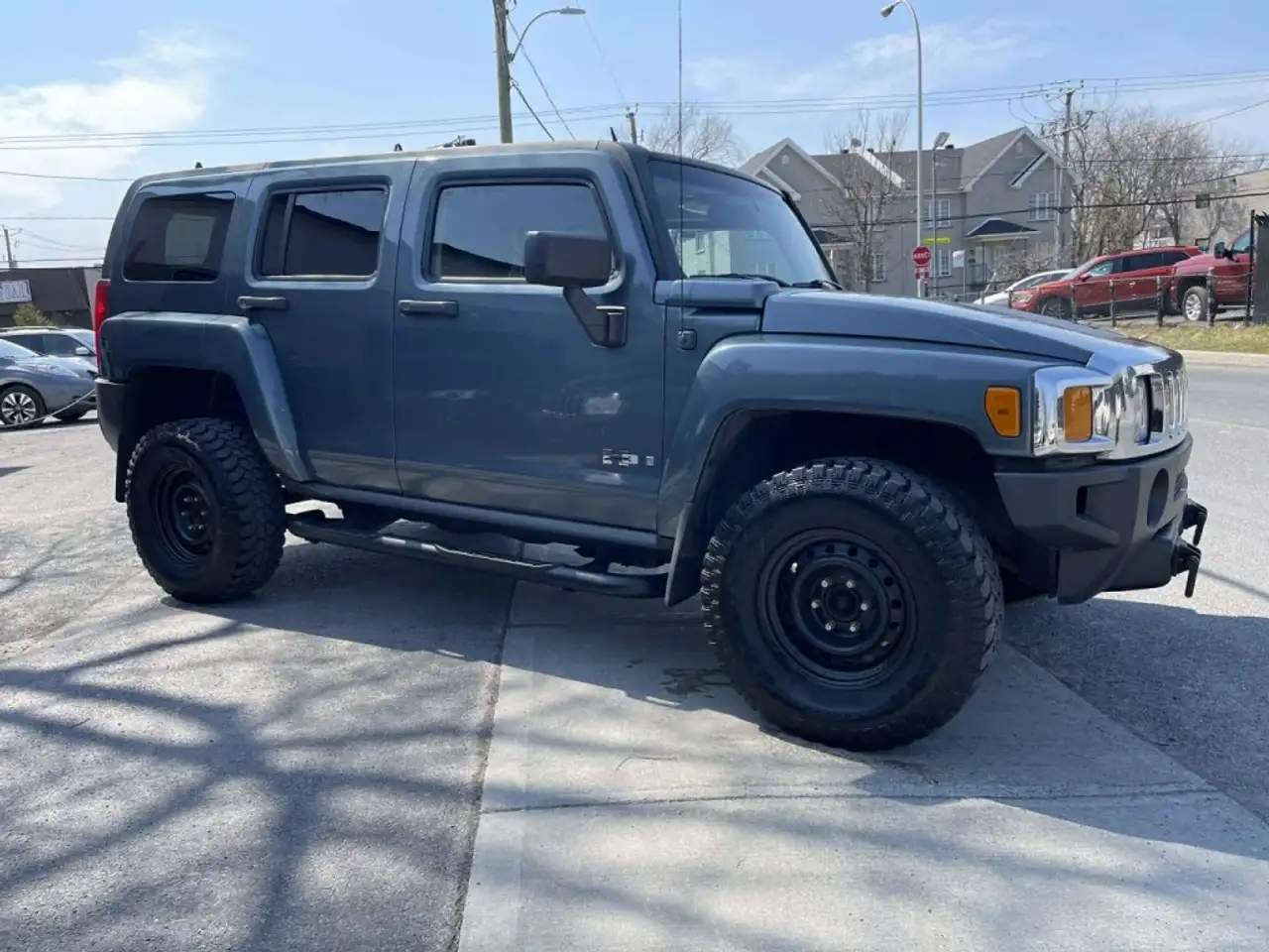 HUMMER H3 снимка HUMMER H3