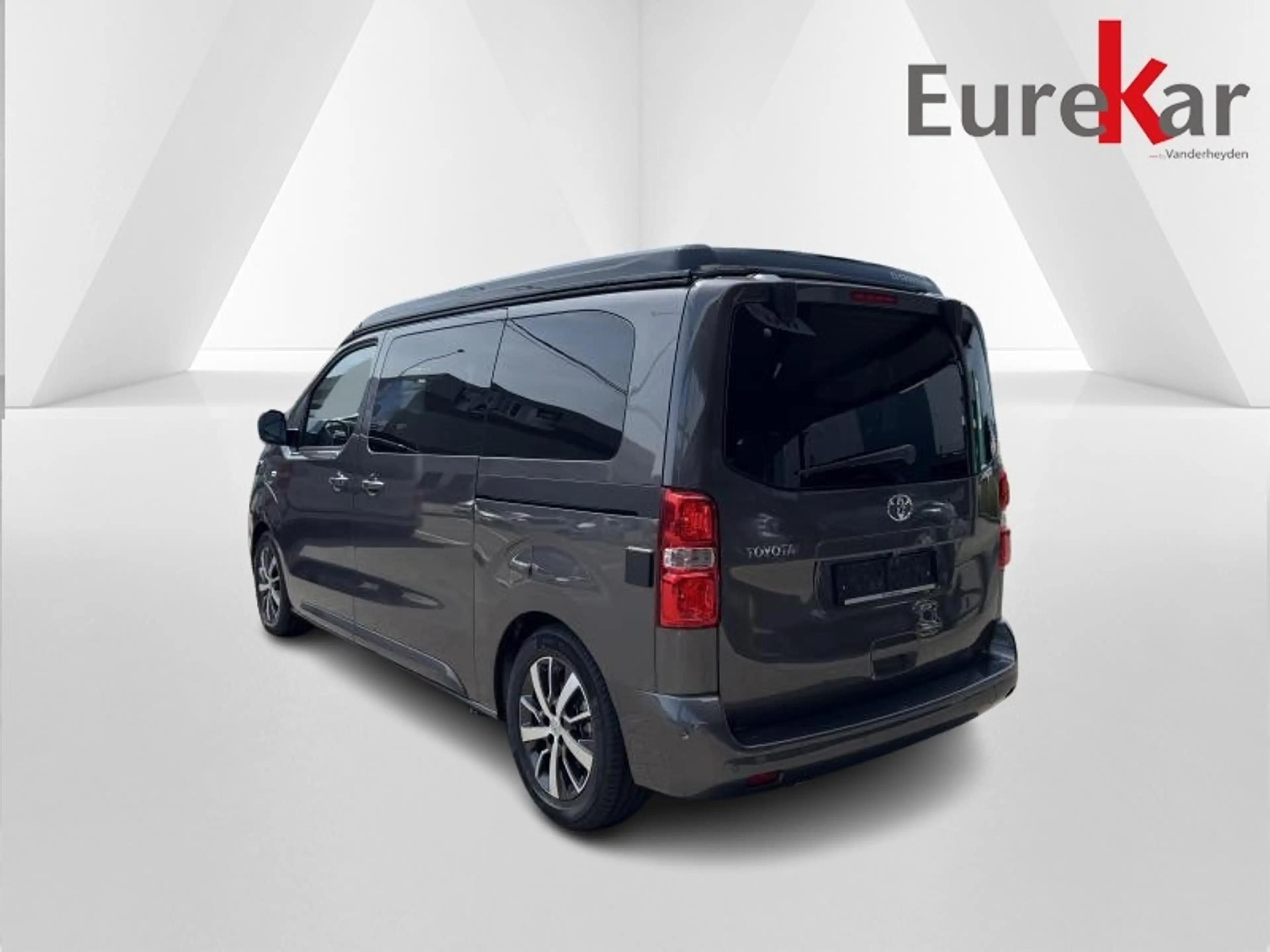 Toyota Verso CROSSCAMP 2.0D 144 — photo 4