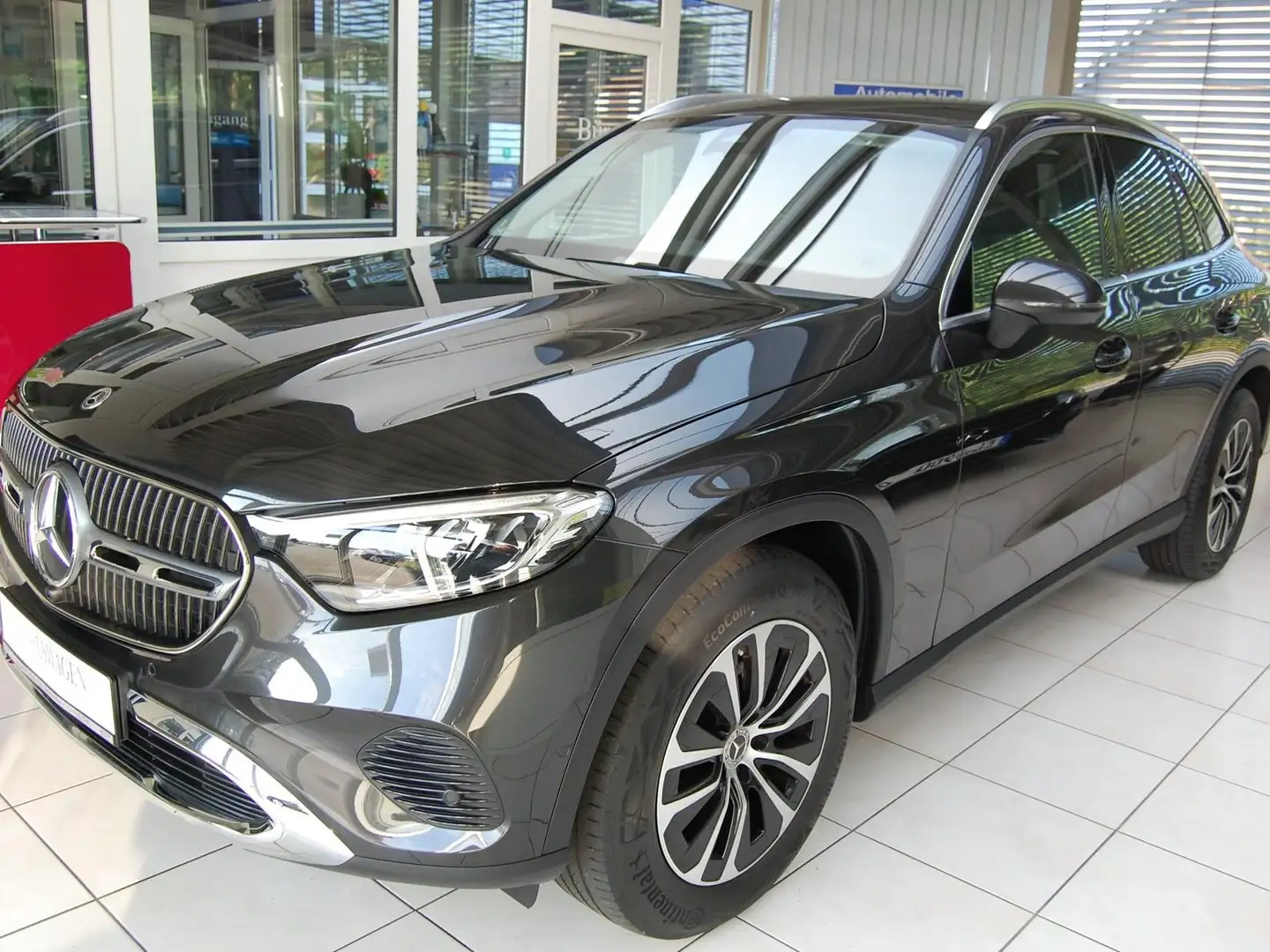 Mercedes-Benz GLC 220 d 4Matic Avantgarde Autom, Navi.Parktr.Sitzh. Grau - 1
