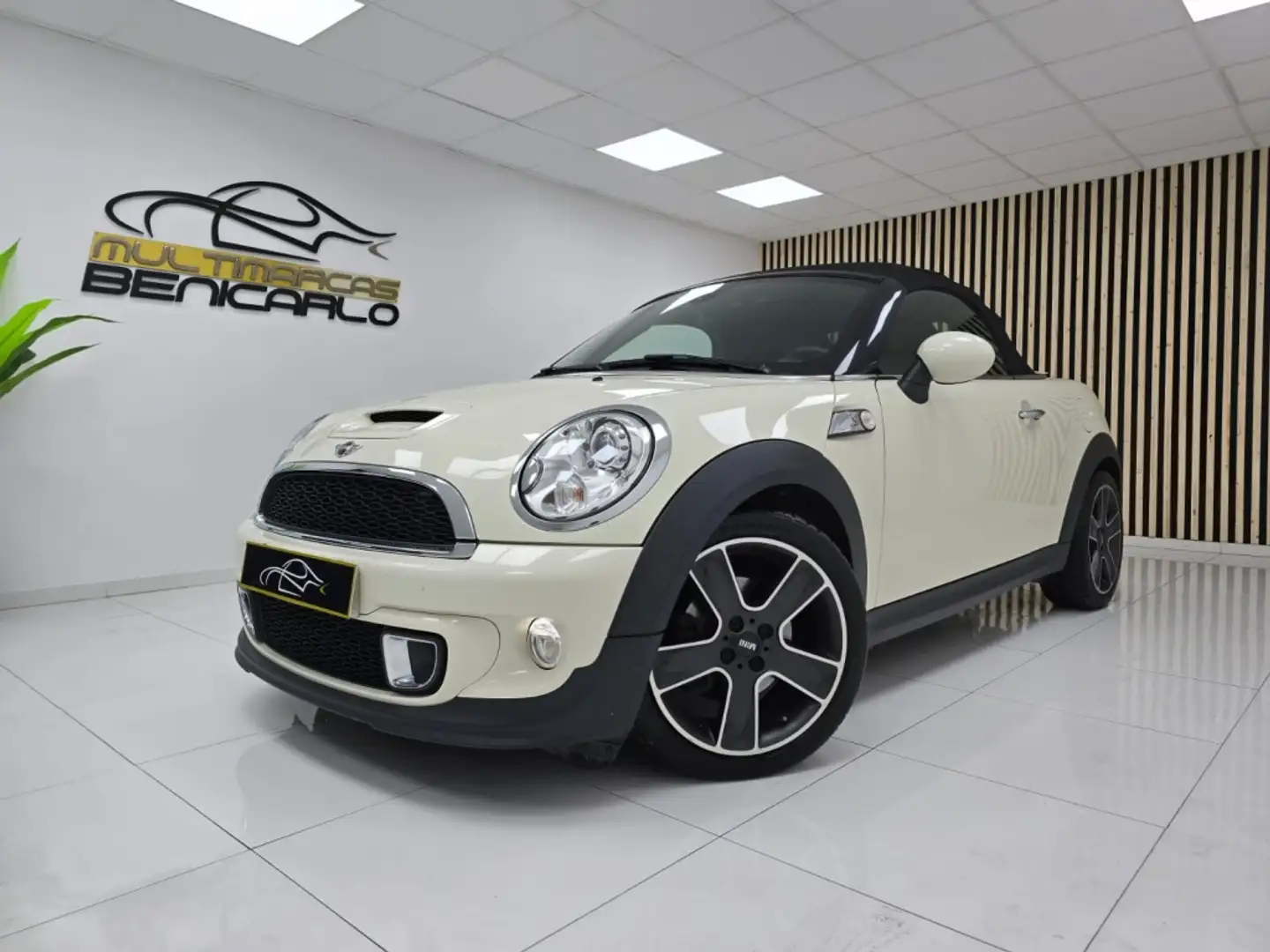 MINI Cooper SD Roadster Beige - 2