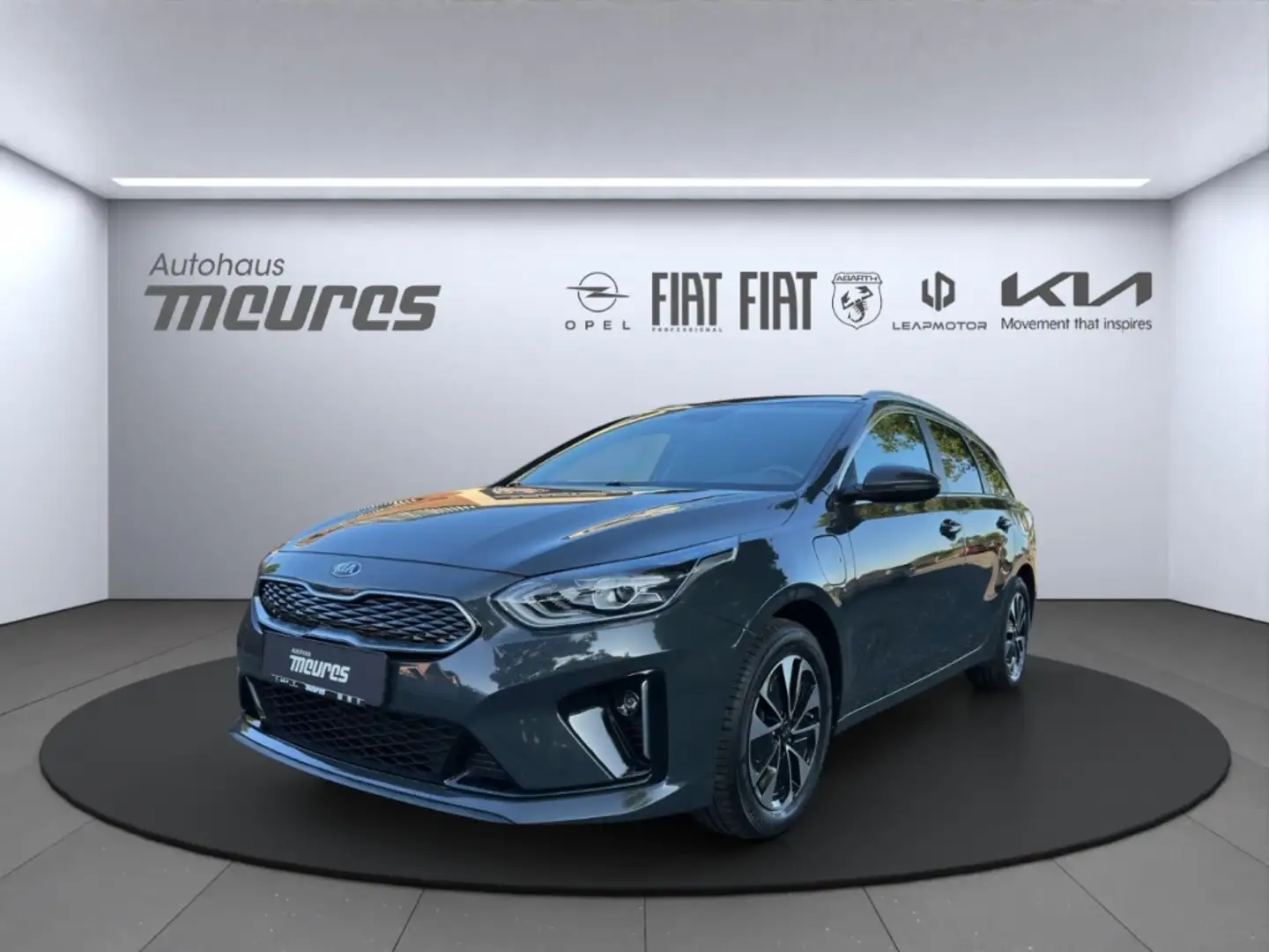 Kia Ceed SW / cee'd SW Sportswagon PHEV 1.6 Plug-in Hybrid Vision DCT Nav Szürke - 1