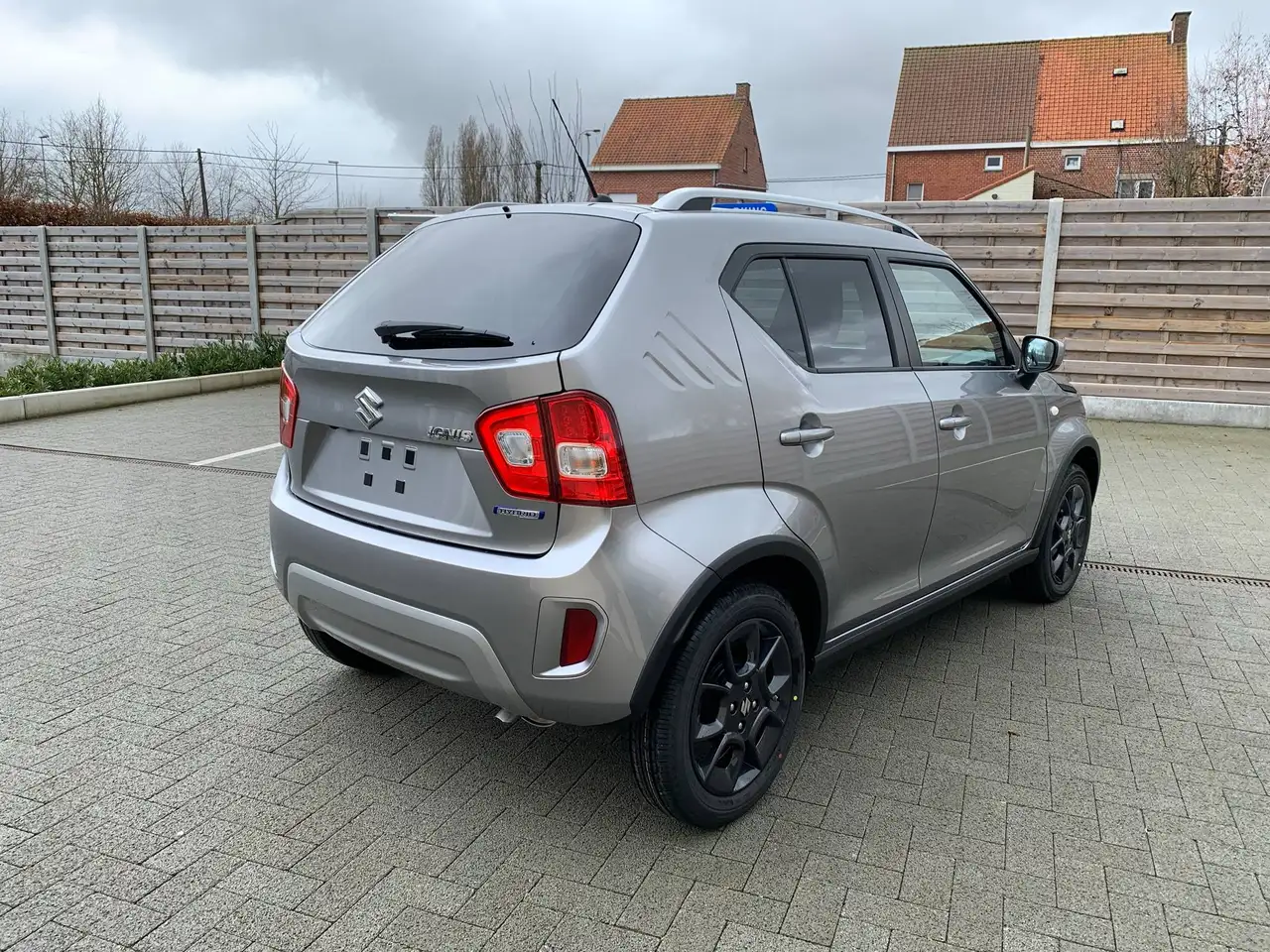 Suzuki Ignis 2025