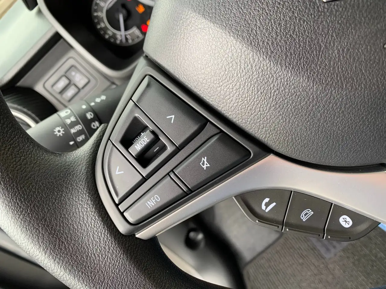 Suzuki Ignis 2025 — фото 12