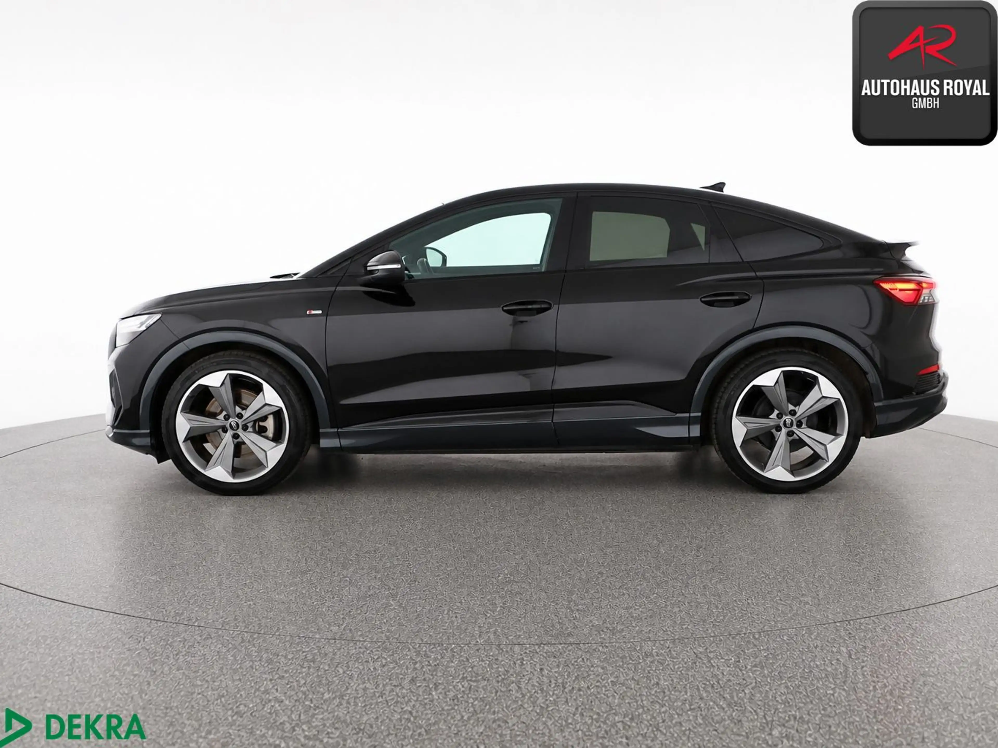 Audi Q4 e-tron Sportback 55 qu S LINE MATRIX,HUD,ACC — photo 2