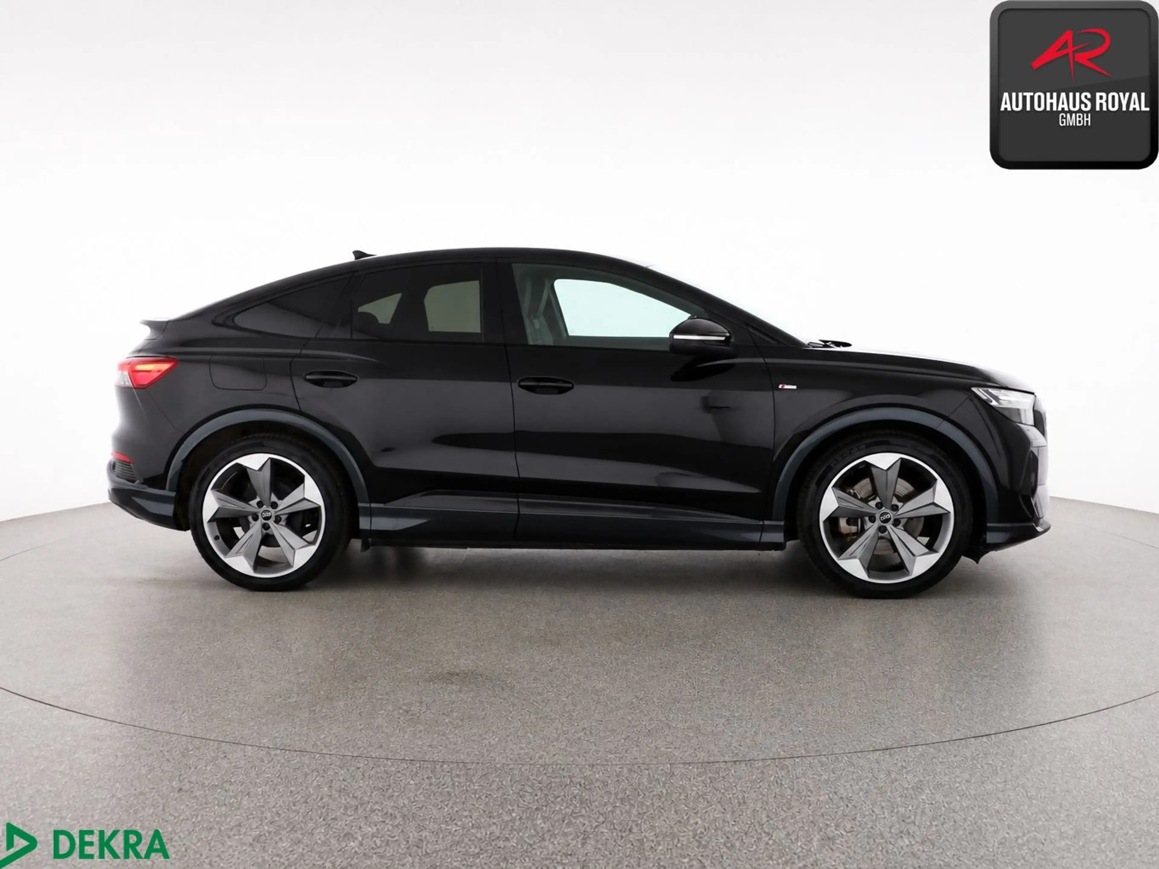 Audi Q4 e-tron Sportback 55 qu S LINE MATRIX,HUD,ACC — photo 6