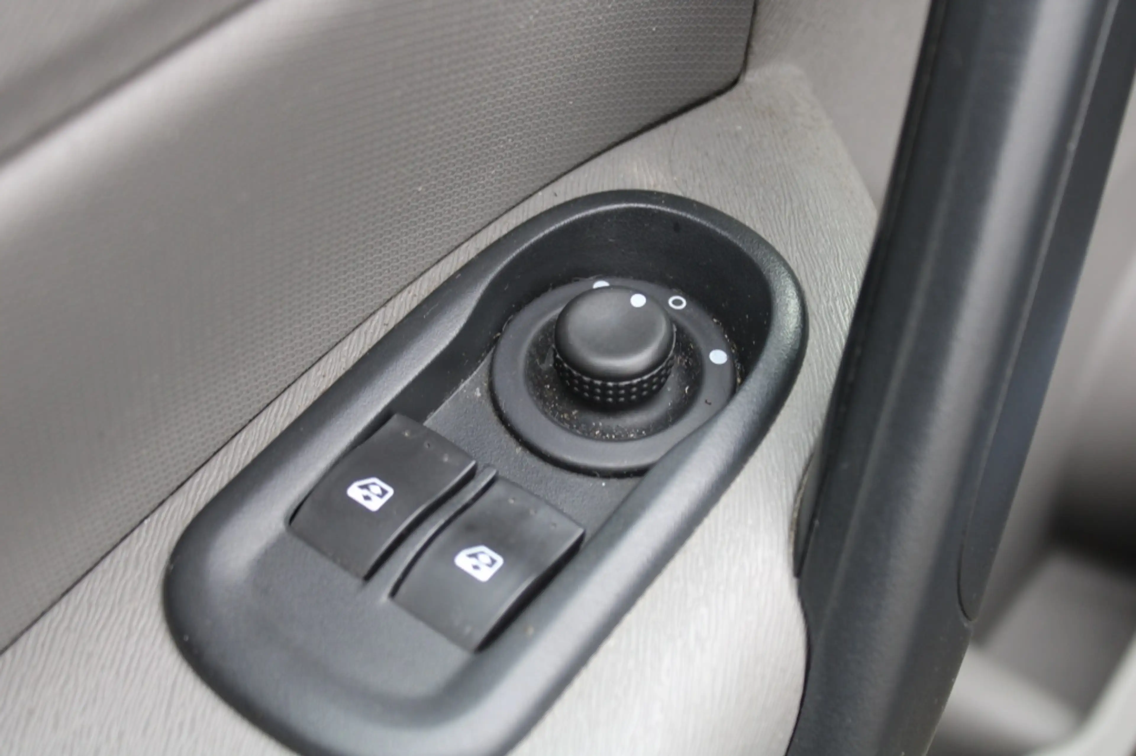 Renault Kangoo Family 1.6 Authentique — photo 13