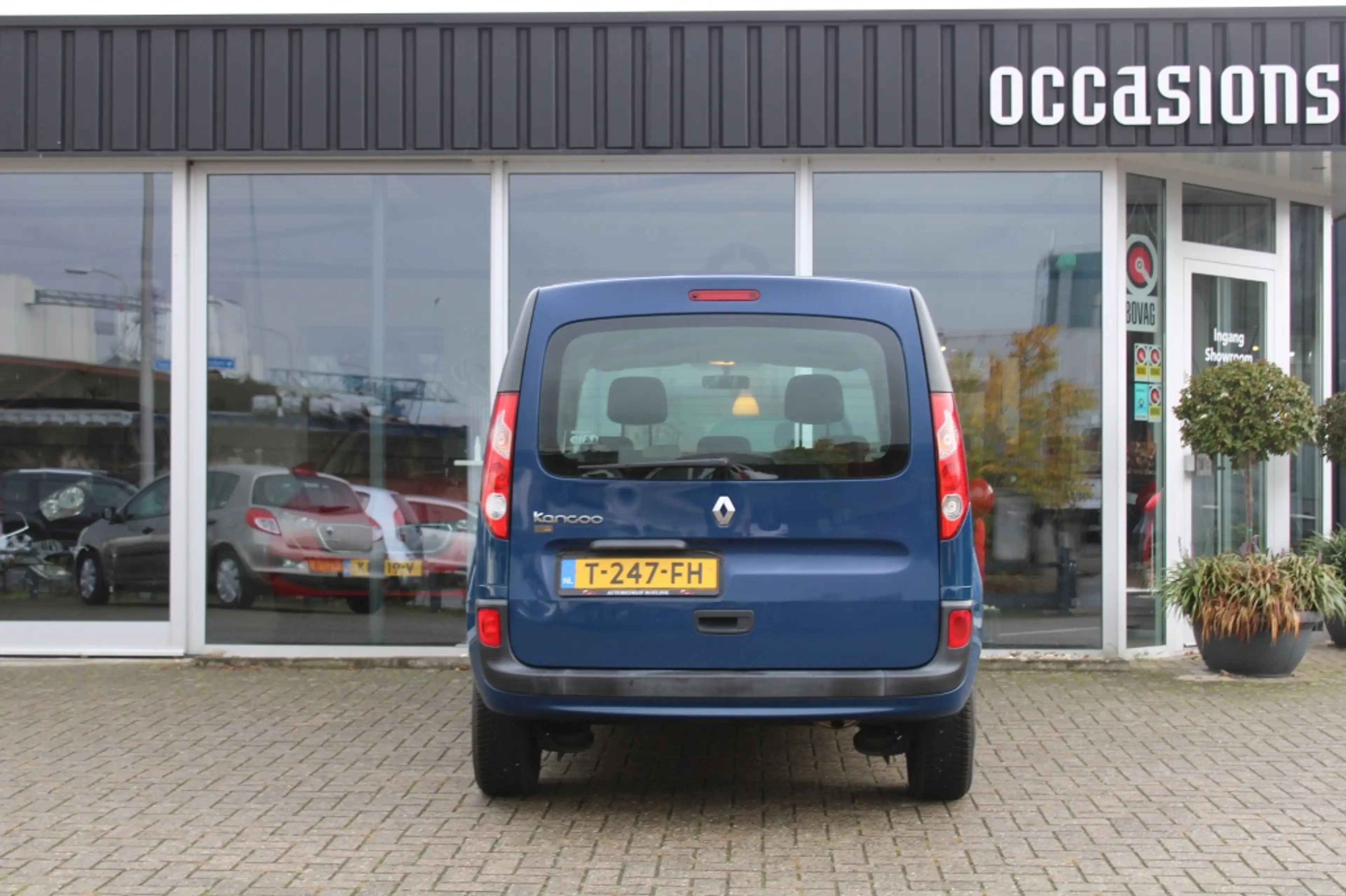 Renault Kangoo Family 1.6 Authentique — photo 7